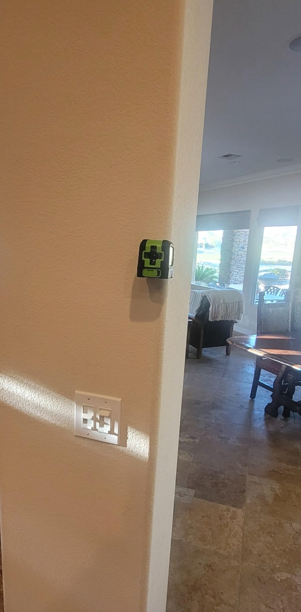Huepar Laser Level, 100Ft Self Leveling Green Cross Line Laser customer photo 2