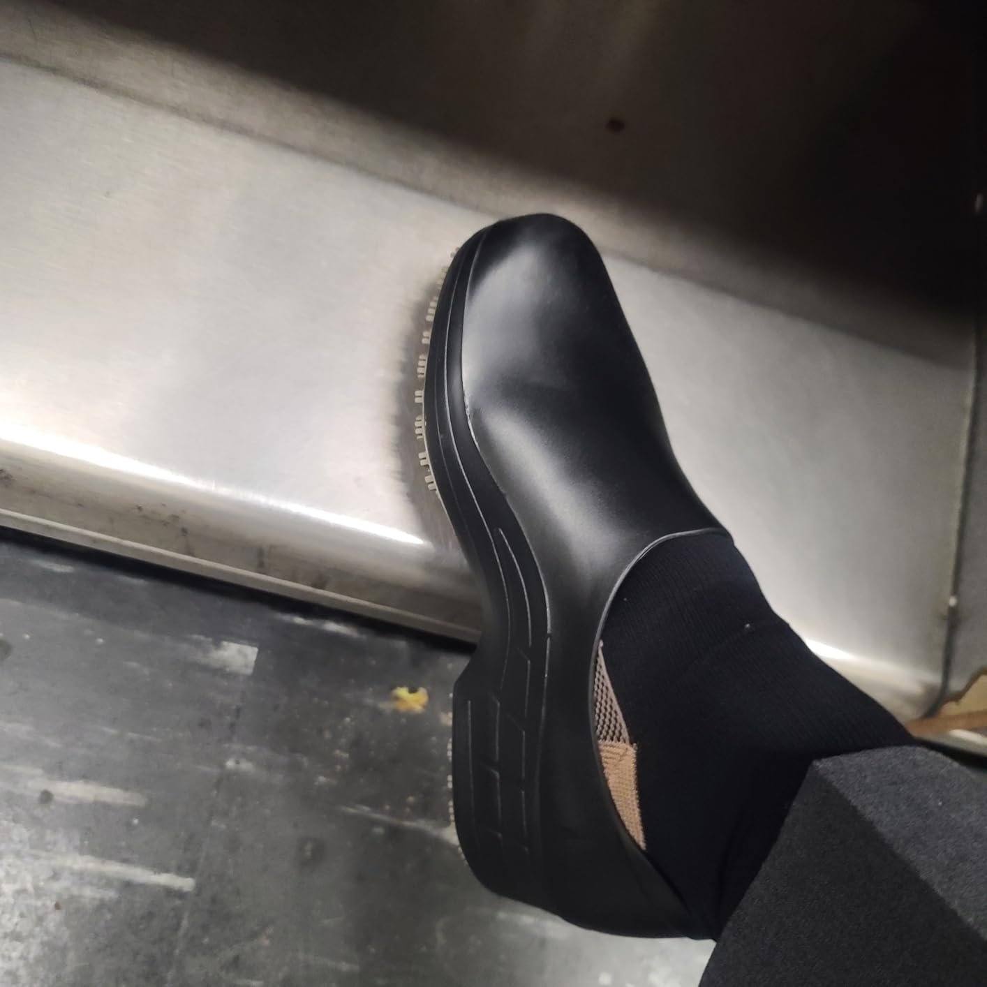 Sticky Nursing Shoes Women - Chefs - Kitchen - Nurses - Clogs for Work - Waterproof Non Slip customer photo 1
