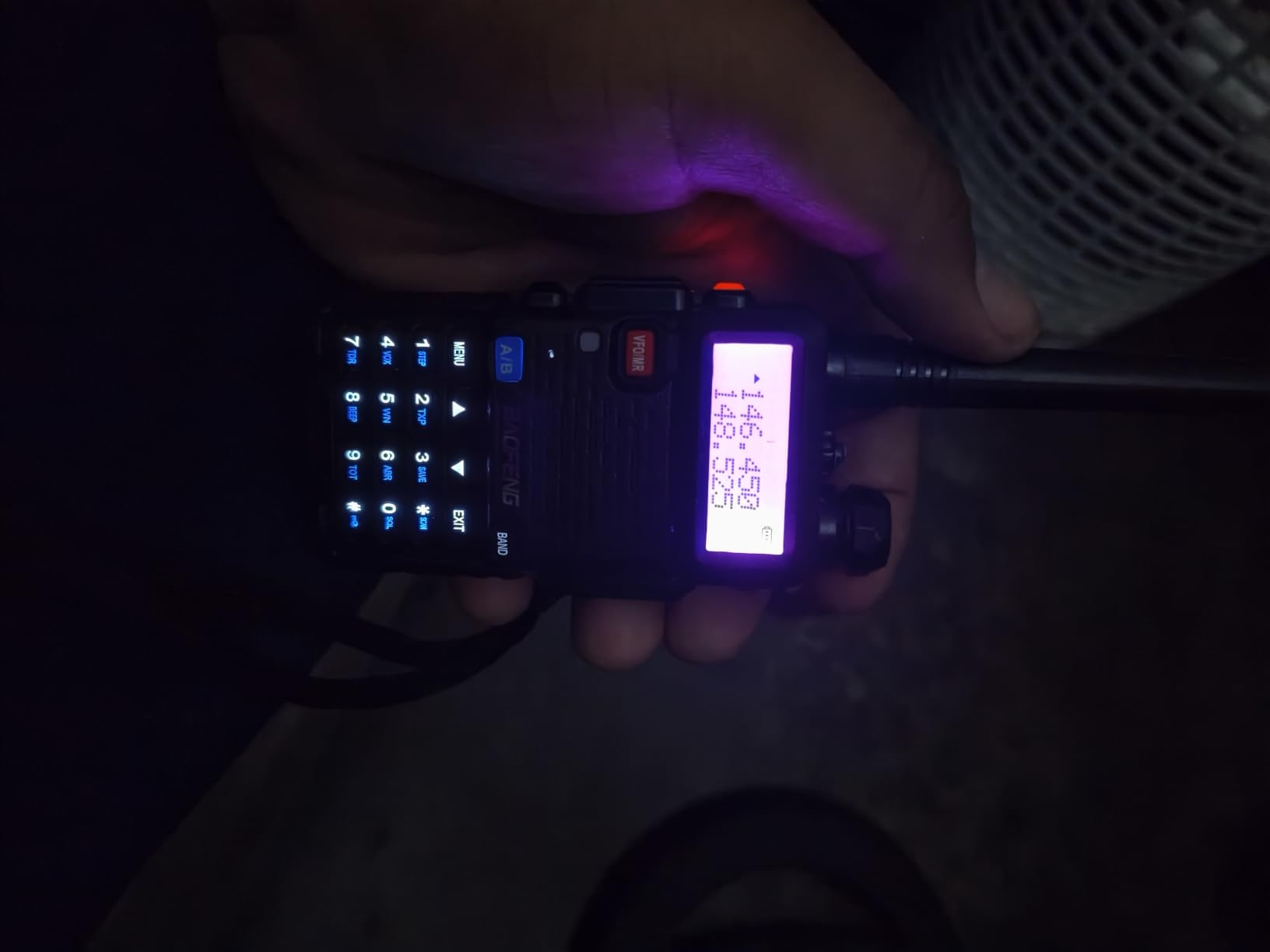 Baofeng UV-5R Ham Radio Handheld, Dual Band Two Way Radio (Black) customer photo 1