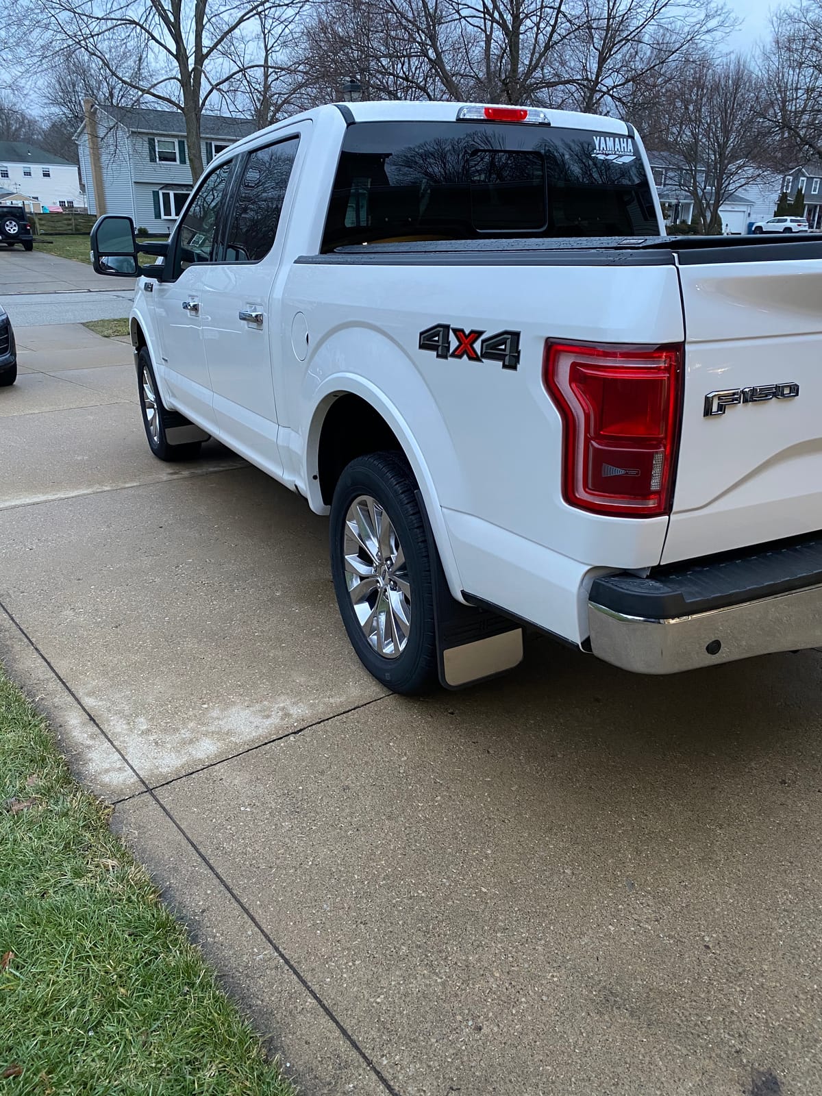 Husky Liners Universal Muddog Mud Flaps | Rubber Rear Mud Flaps - 12