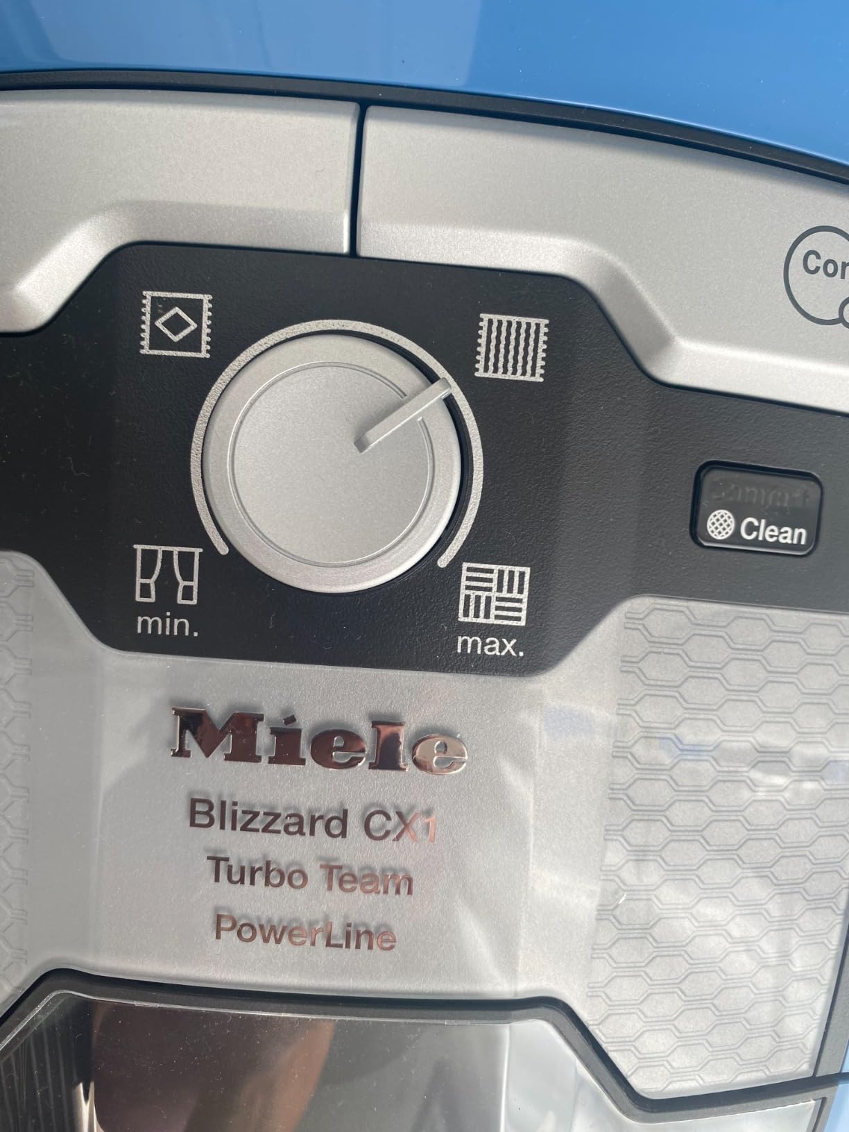 Miele Blizzard CX1 Turbo Team Bagless Canister Vacuum, Tech Blue - Portable, Household customer photo 1