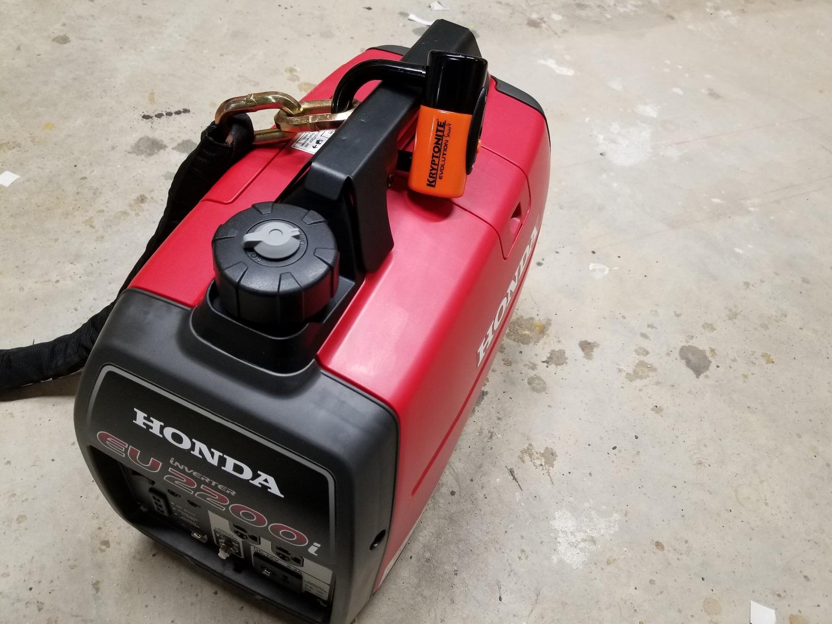 Honda EU2200i Companion 2200 Watt Inverter Generator (EU2200ITAN1) customer photo 2