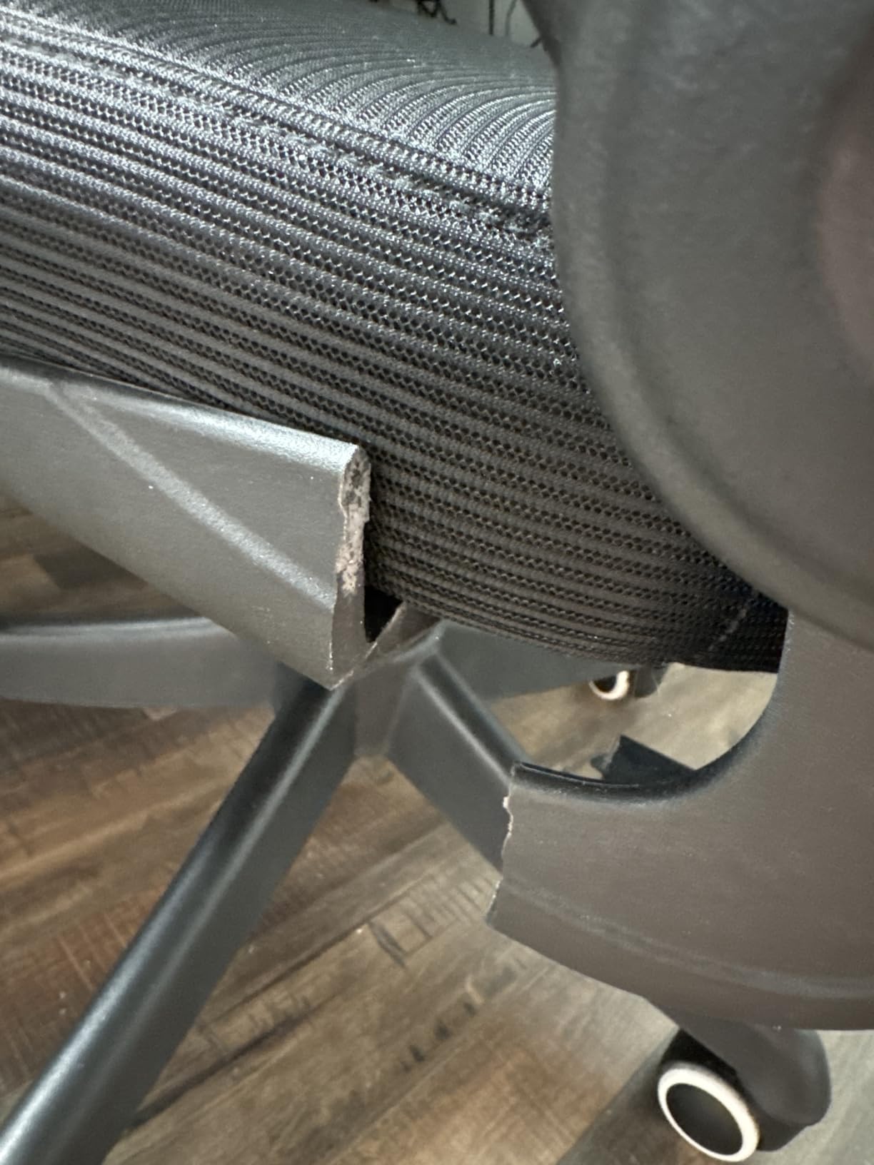 Furmax Office Chair,Ergonomic Computer Desk Mesh Chair,Lumbar Support,Black customer photo 1