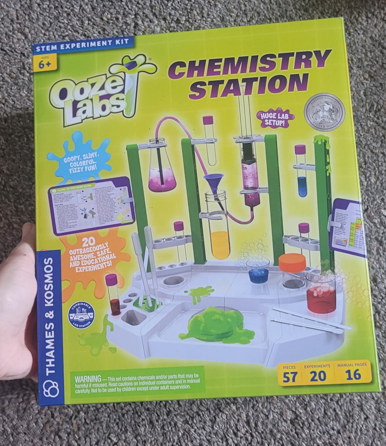 Ooze Labs: Chemistry Station | Experiment Set customer photo 2
