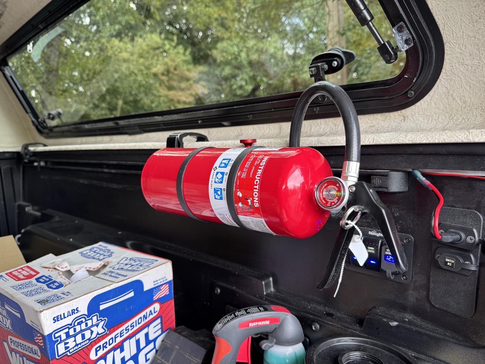 First Alert Fire Extinguisher, Heavy Duty for Home & Commercial Use customer photo 1
