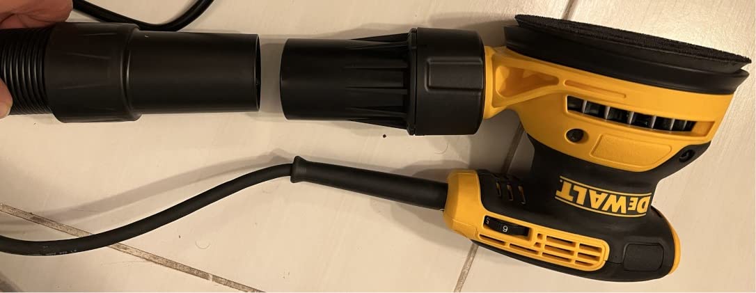 DEWALT 4 Gal. 5.0 HP Poly Wet/Dry Vacuum with Hose and Accessories DXV04T customer photo 2