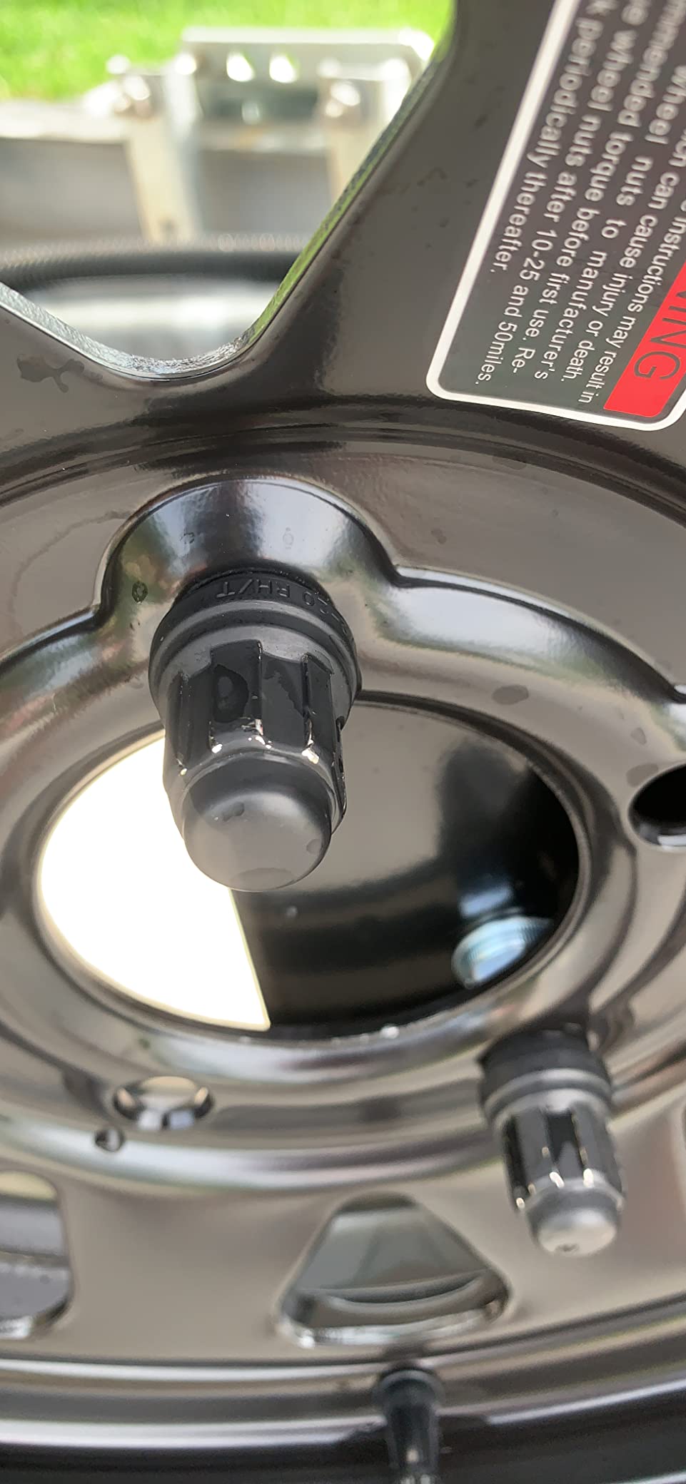 White Knight 40700SMBT Matte Black M12x1.5 Spline Pattern Wheel Lock (Random Lock Pattern) 4 Pack customer photo 1