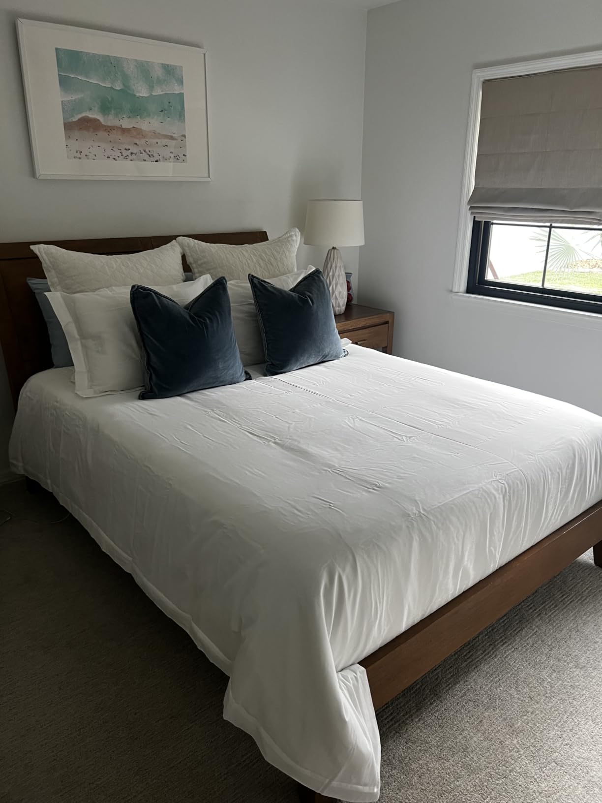EASELAND Queen Size Down Alternative Comforter, White, 88x88 Inches customer photo 1