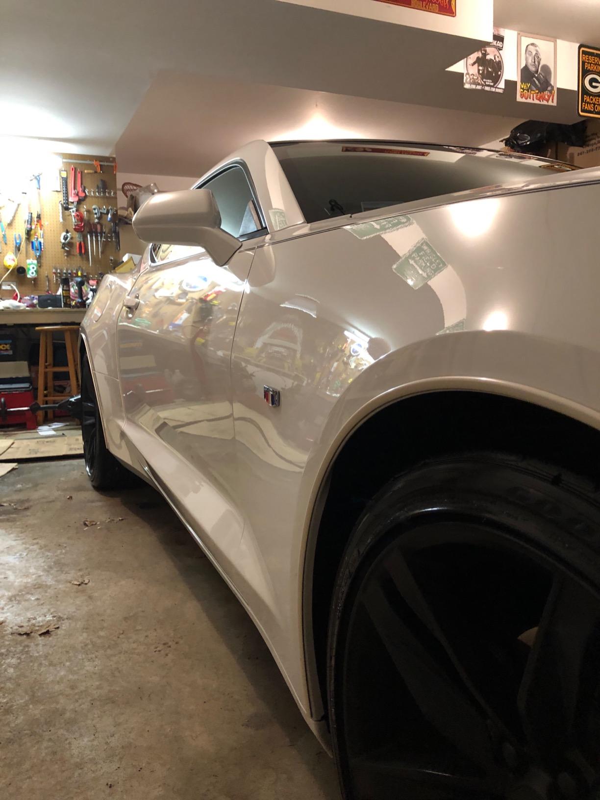 CARPRO CQUARTZ UK 3.0 - Ceramic Coating for Cars - (50ml Kit) customer photo 1