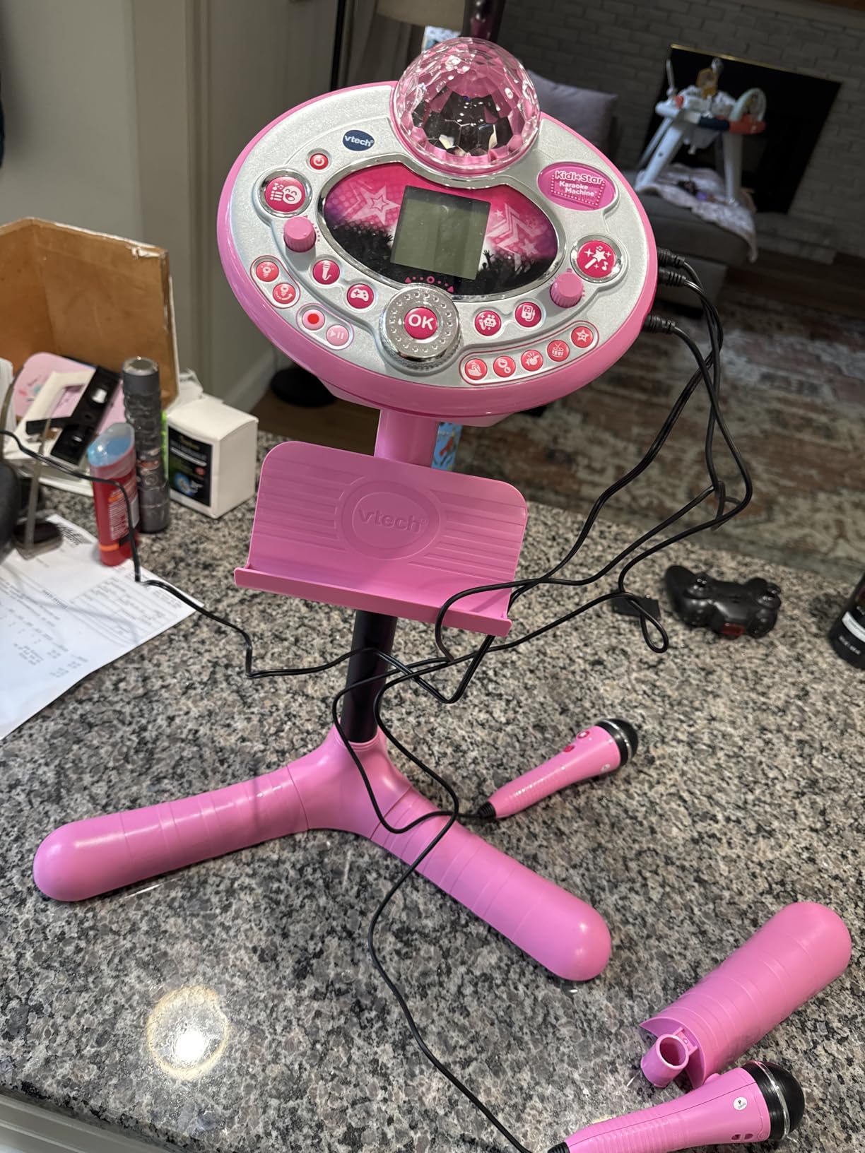 VTech Kidi Star Karaoke Machine Deluxe, 2 Microphones with AC Adapter, Pink customer photo 2