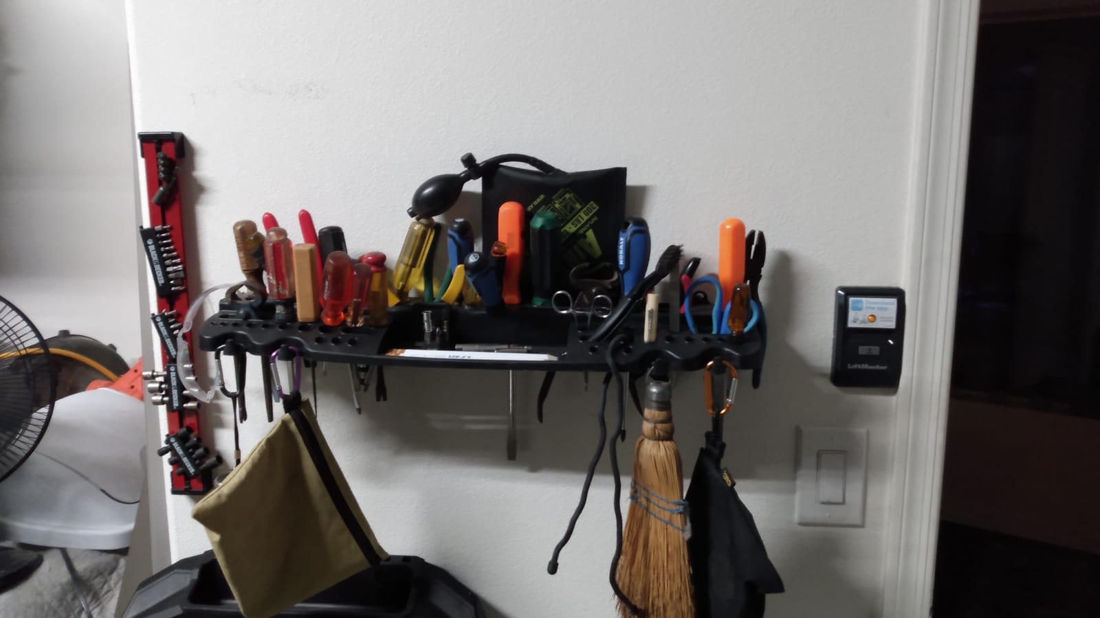Stalwart Wall Mount Hand Tool Organizer with 61 Holes and 4 Hooks customer photo 2