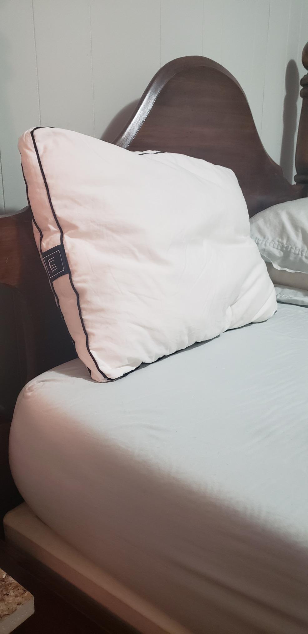 Lull Original Down Alternative Pillow, Hypoallergenic, Standard Size customer photo 1