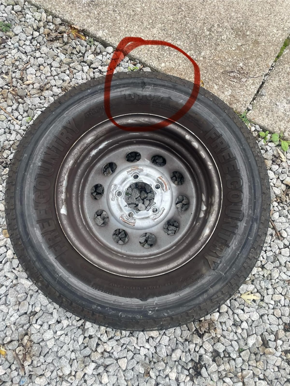 Free Country HD Trailer Tires ST205/75R15 10PR LRE 111N w/Scuff Guard, Set4 customer photo 2