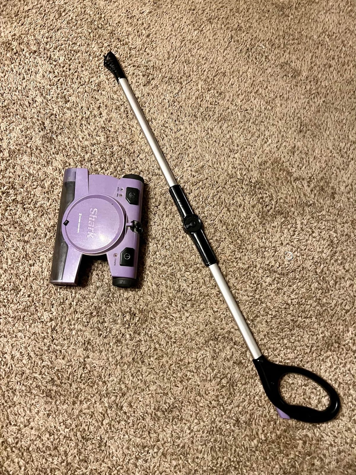 Shark V2945Z 12in Rechargeable Floor Carpet Sweeper (Renewed) customer photo 1