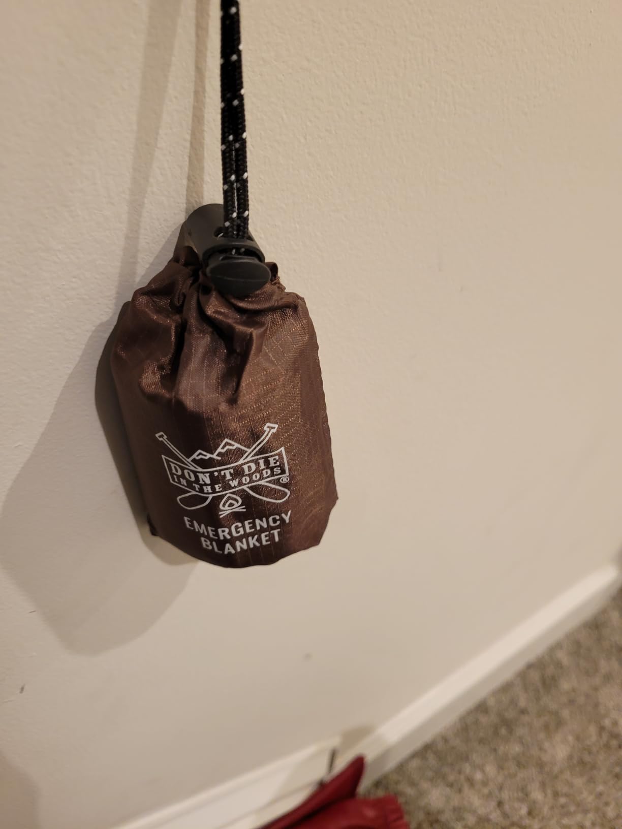 Don’t Die in The Woods – Freakin’ Huge Emergency Blankets [Orange] customer photo 1