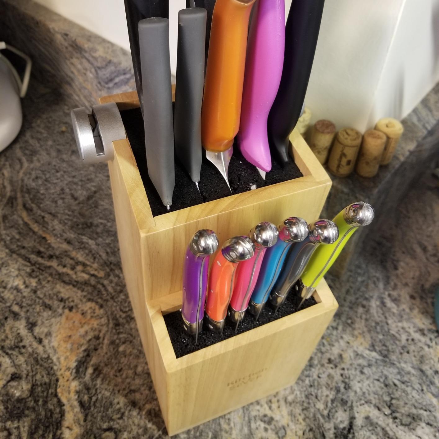 Bamboo Universal Knife Block - Knife Holder with 2 Built-In Knife Sharpeners - 2-Tiered Modern Knife Storage Up to 16 Large and Small Knives Easy Clean Wooden Knife Organizer by Kitchen Seven customer photo 1