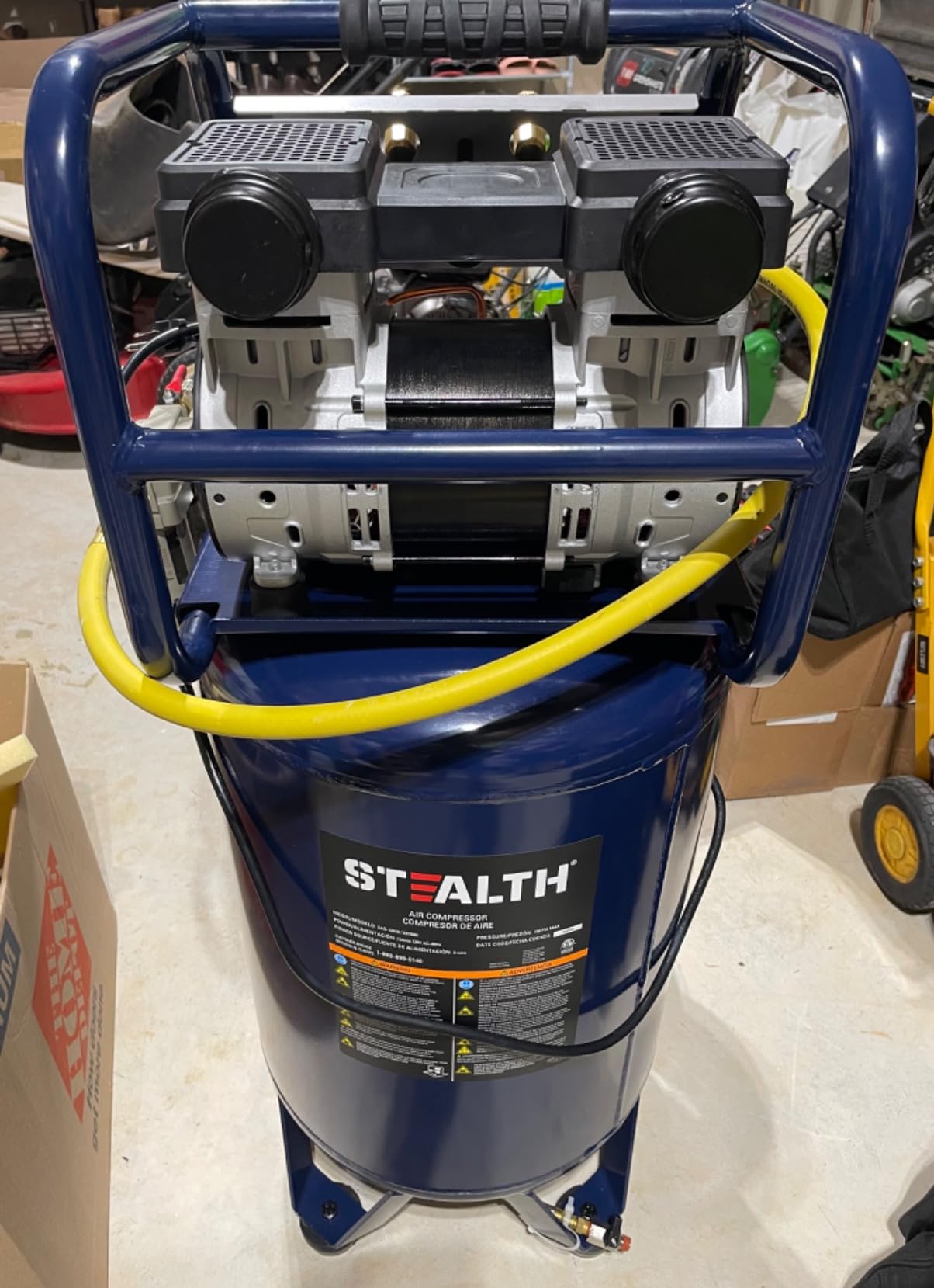 Stealth 20 Gallon Ultra Quiet Air Compressor,1.8 HP Oil-Free Peak 150 PSI 68 Decibel, 5.5 CFM @ 40 PSI 5 CFM @ 90 PSI Silent Long Life Electric Air Compressor W/Wheel for Garage customer photo 2