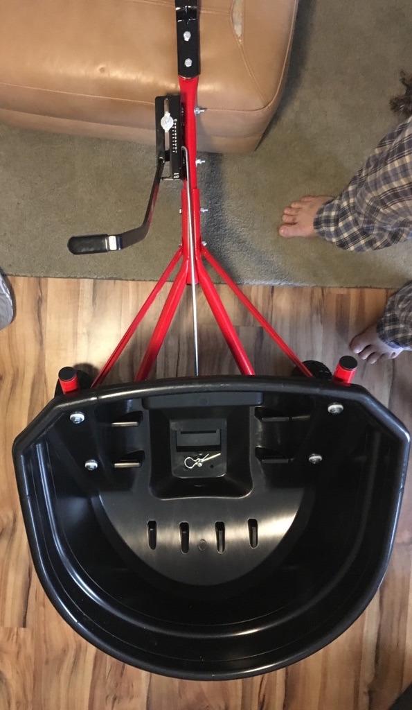 Craftsman Pull-Behind Lawn Broadcast Spreader for Seed, Fertilizer & Ice Melt, 110 lb Capacity with Universal Hitch, Made in USA customer photo 1