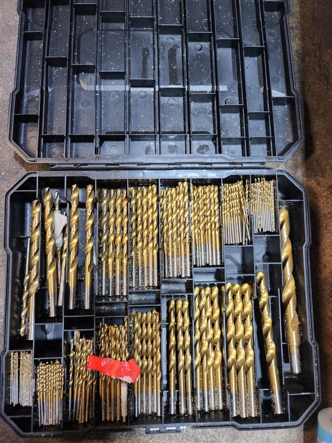 99 Pieces Titanium Twist Drill Bit Set, 135° Tip High Speed Steel, Size from 1/16