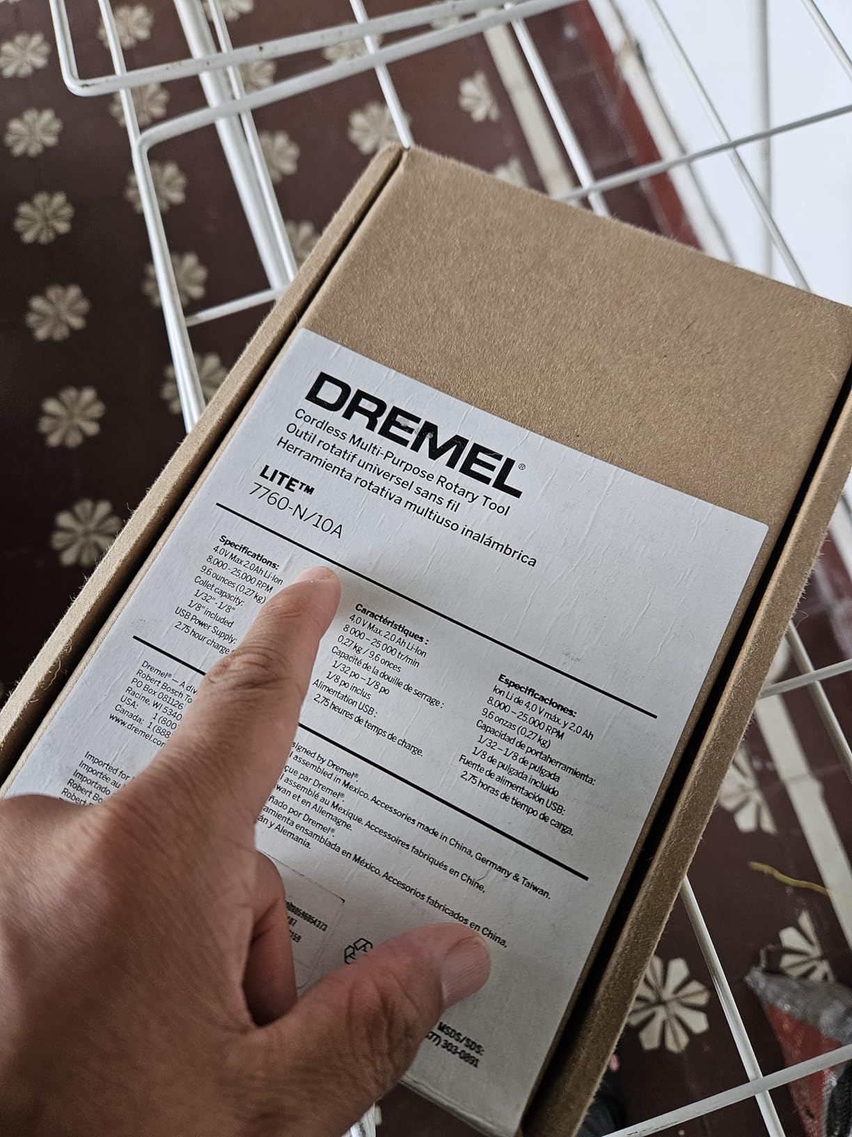 Dremel Lite 7760 N/10 4V Cordless Rotary Tool Kit with Variable Speed customer photo 2