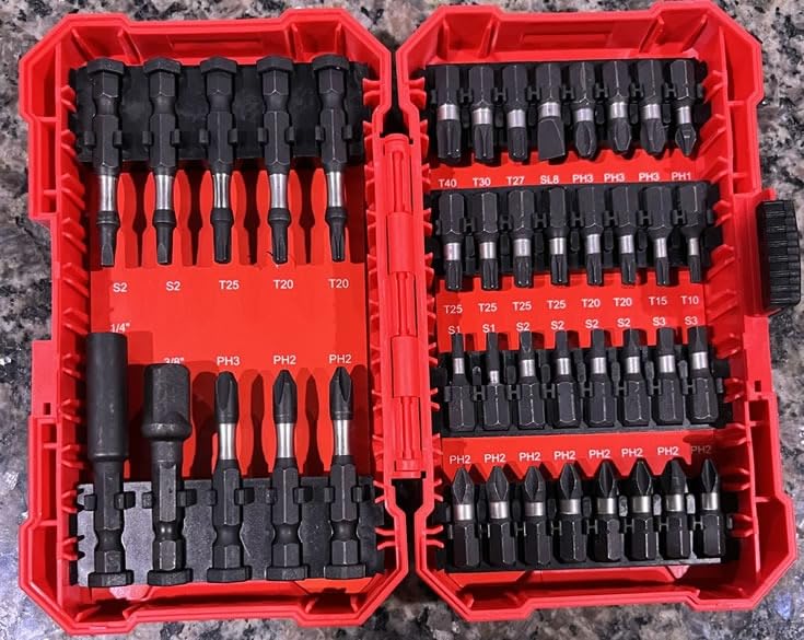 Amazon Basics 42-Piece Impact Screwdriver Bit Set with Phillips, Slotted and Torx Bits, Portable Storage Case customer photo 2