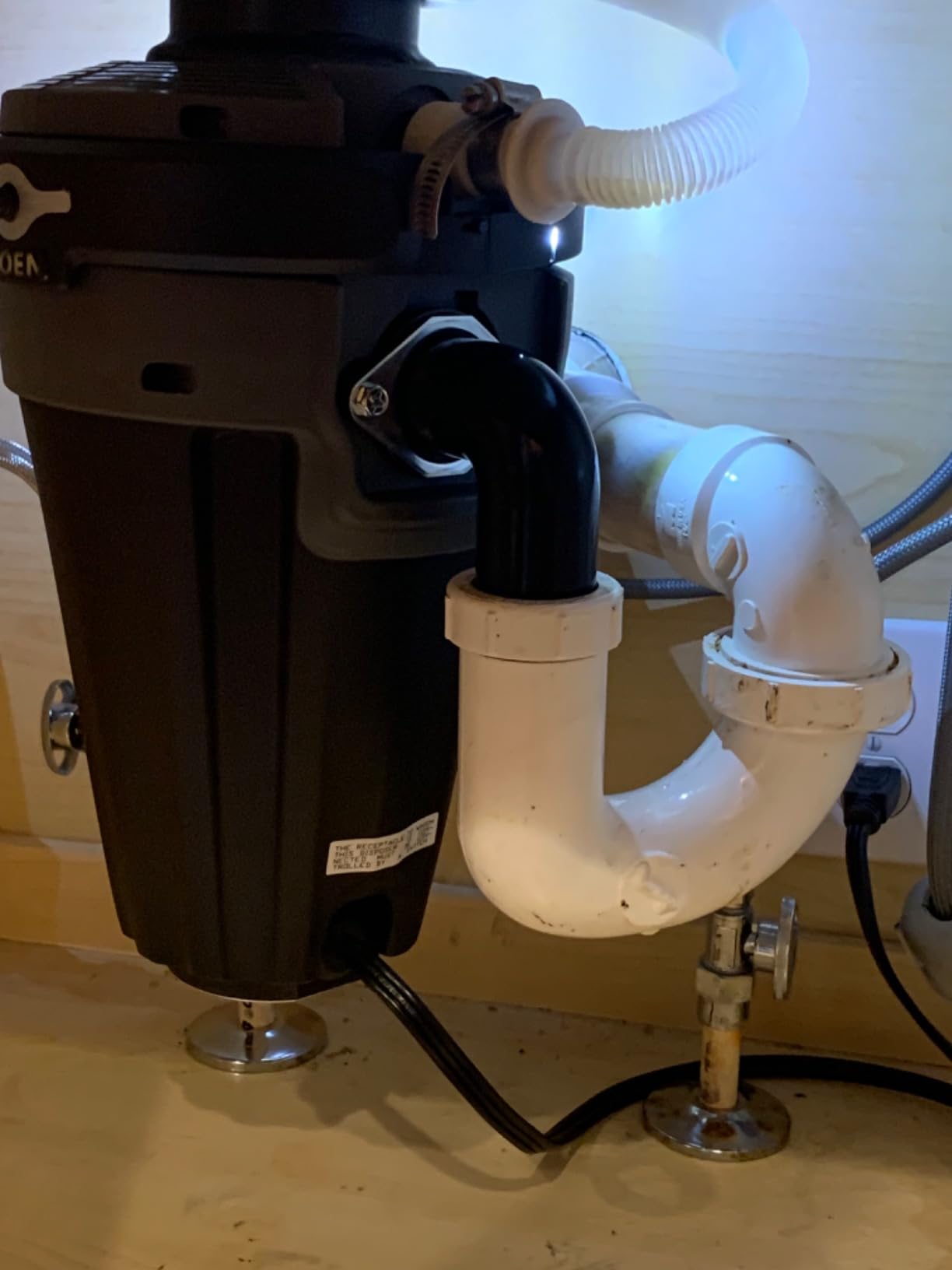 Moen Chef Series 1 HP Continuous Feed Lighted Garbage Disposal with Sound Reduction for Under Sink, Power Cord Included, EXL100C customer photo 2