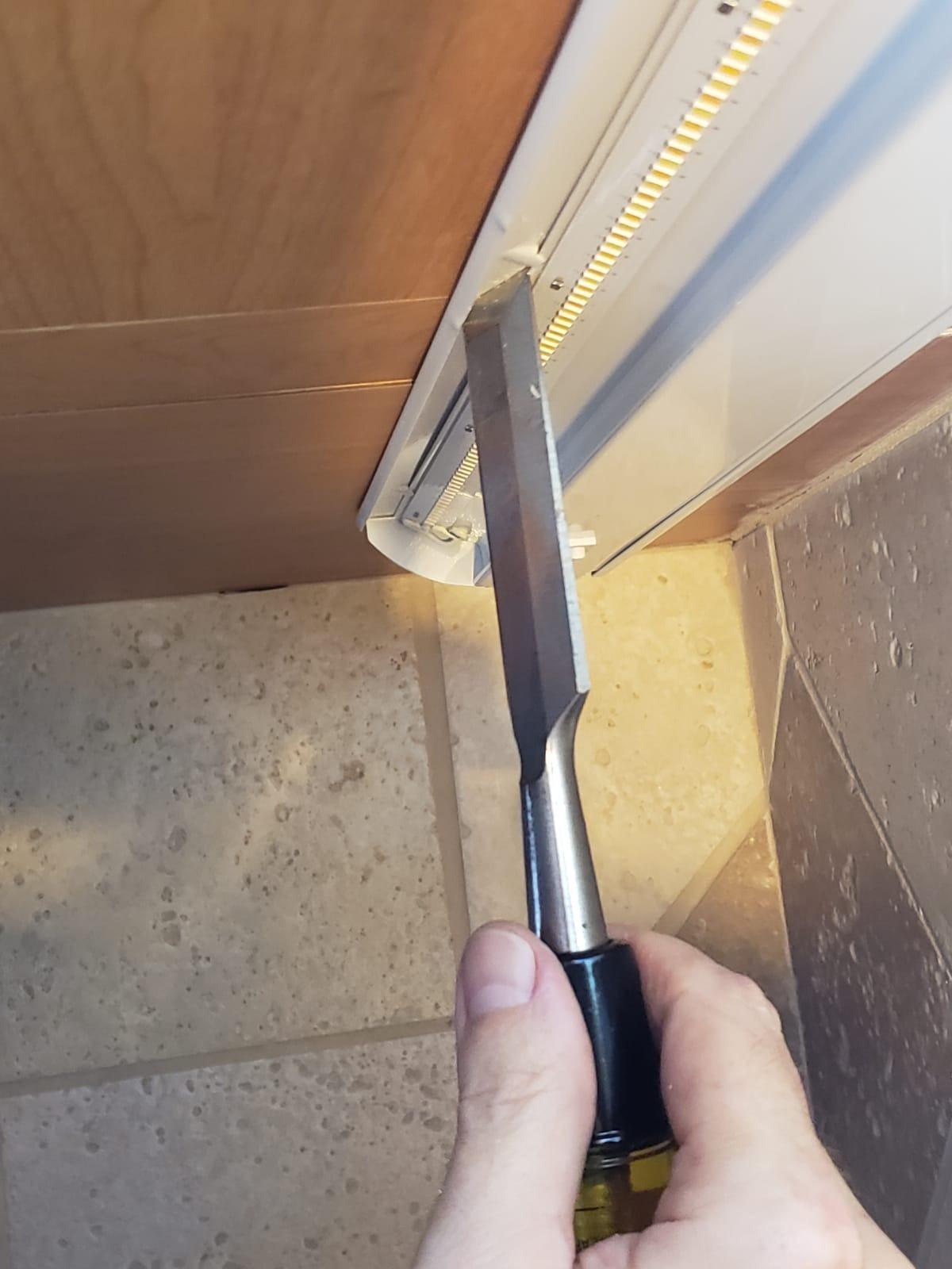 UltraPro 24 Inch Hardwired Under Cabinet Light, Dimmable 908 Lumens customer photo 1