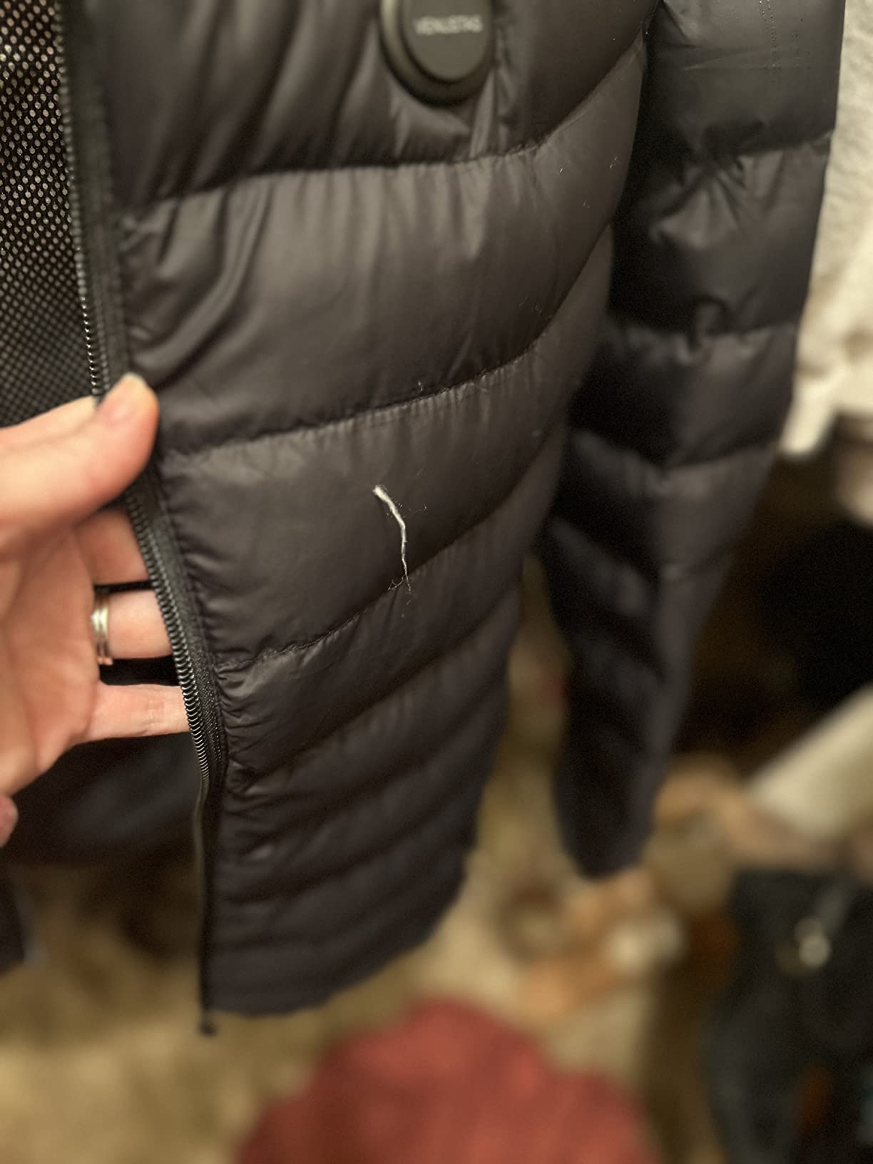 Venustas Unisex Heated Jacket with Battery Pack, Lightweight Water-Resistant Heated Coat for Women & Men with Detachable Hood customer photo 1