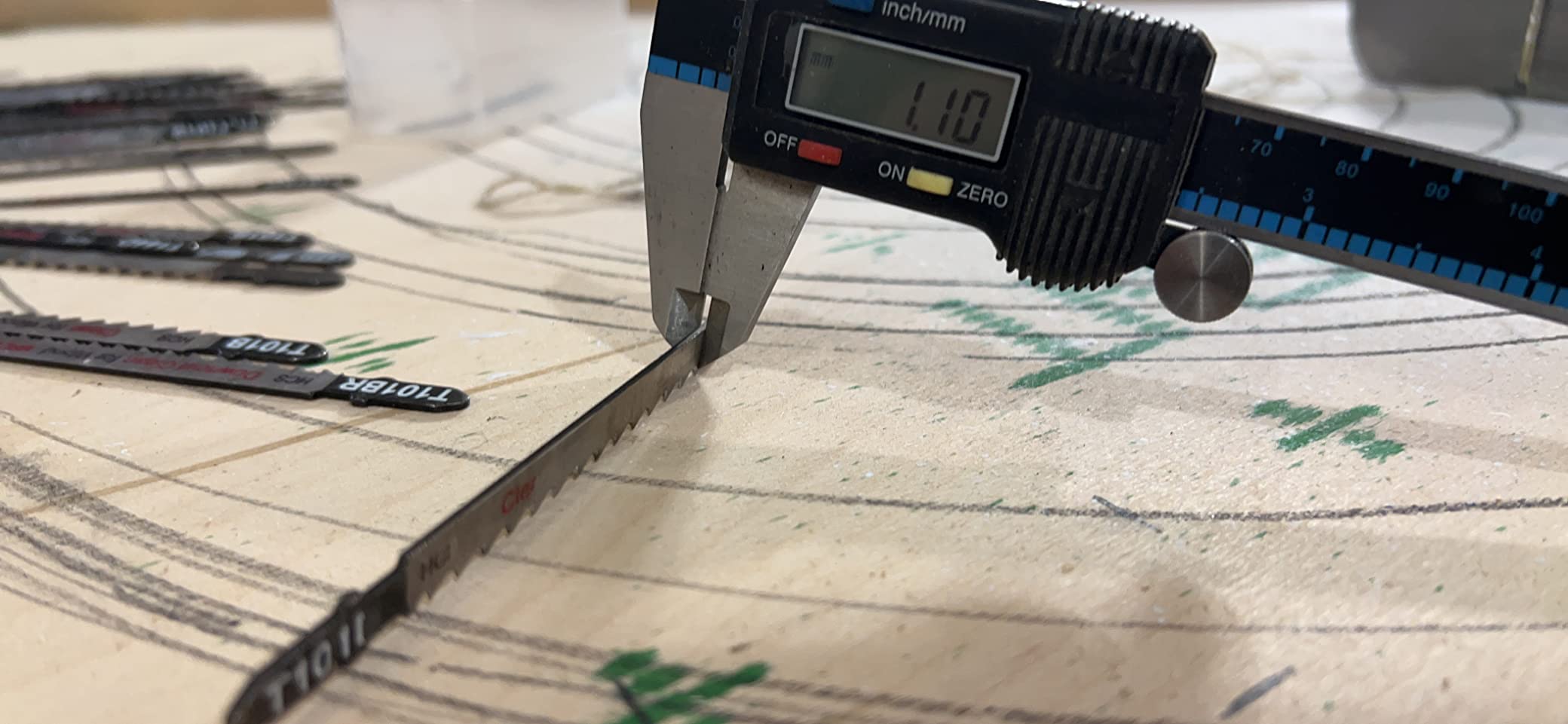 50 Piece Contractor Jigsaw Blades Set with Storage Case, Assorted T-Shank Jig Saw Blades for Wood, Plastic and Metal Cutting(T118A,T118B,T101AO,T101B,T101BR,T144D) customer photo 2