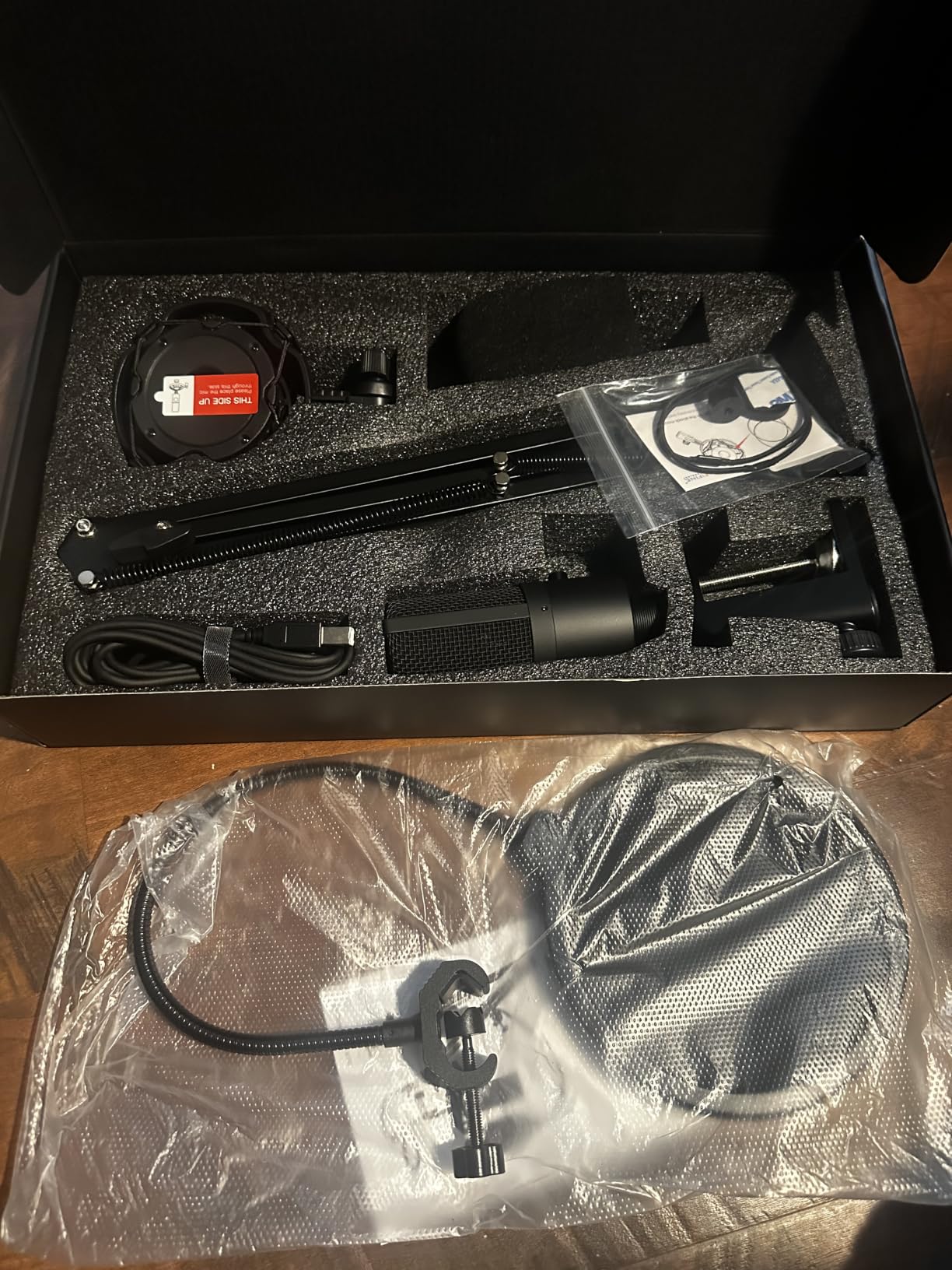 FIFINE T669 Studio Condenser USB Microphone for Recording Podcasting customer photo 1