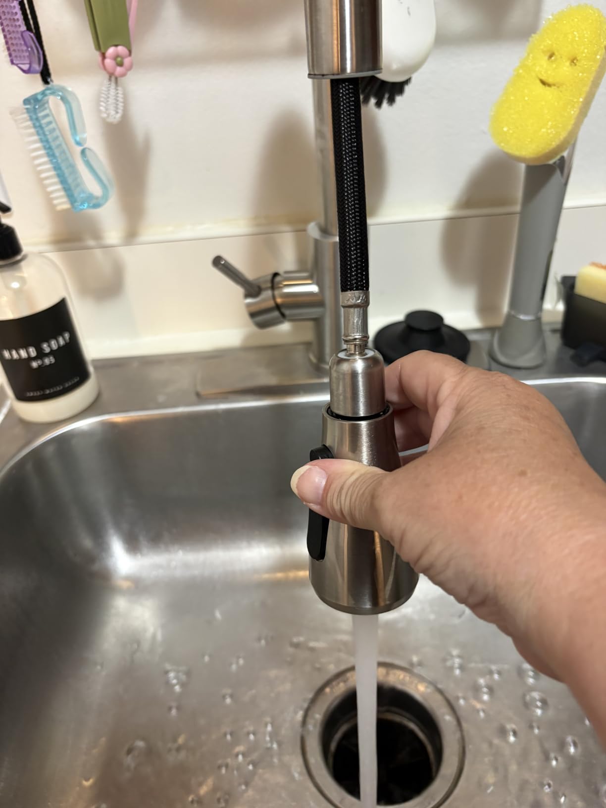 FORIOUS Kitchen Faucets Pull Down Sprayer, Stainless Steel, Brushed Nickel customer photo 1