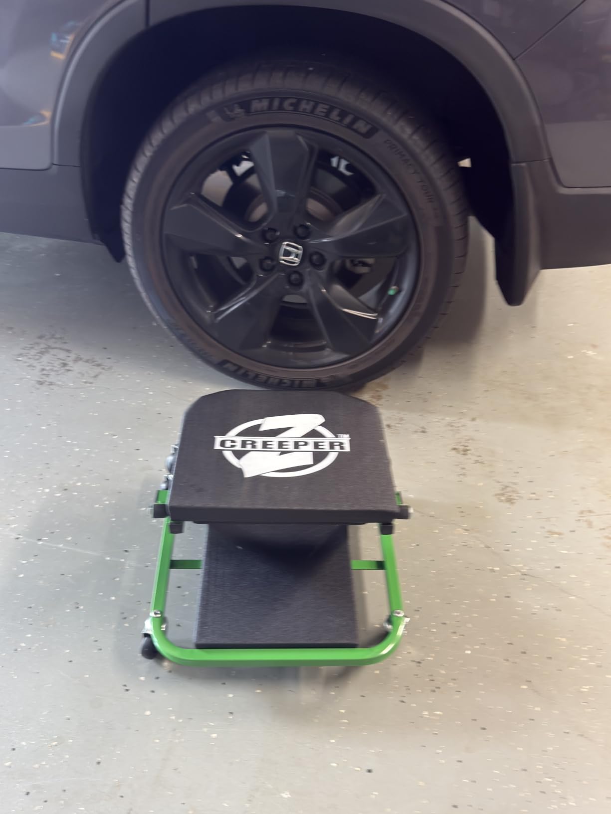 Pro-LifT C-2036DG Black/Green 300 Lbs Mechanic Creeper customer photo 1