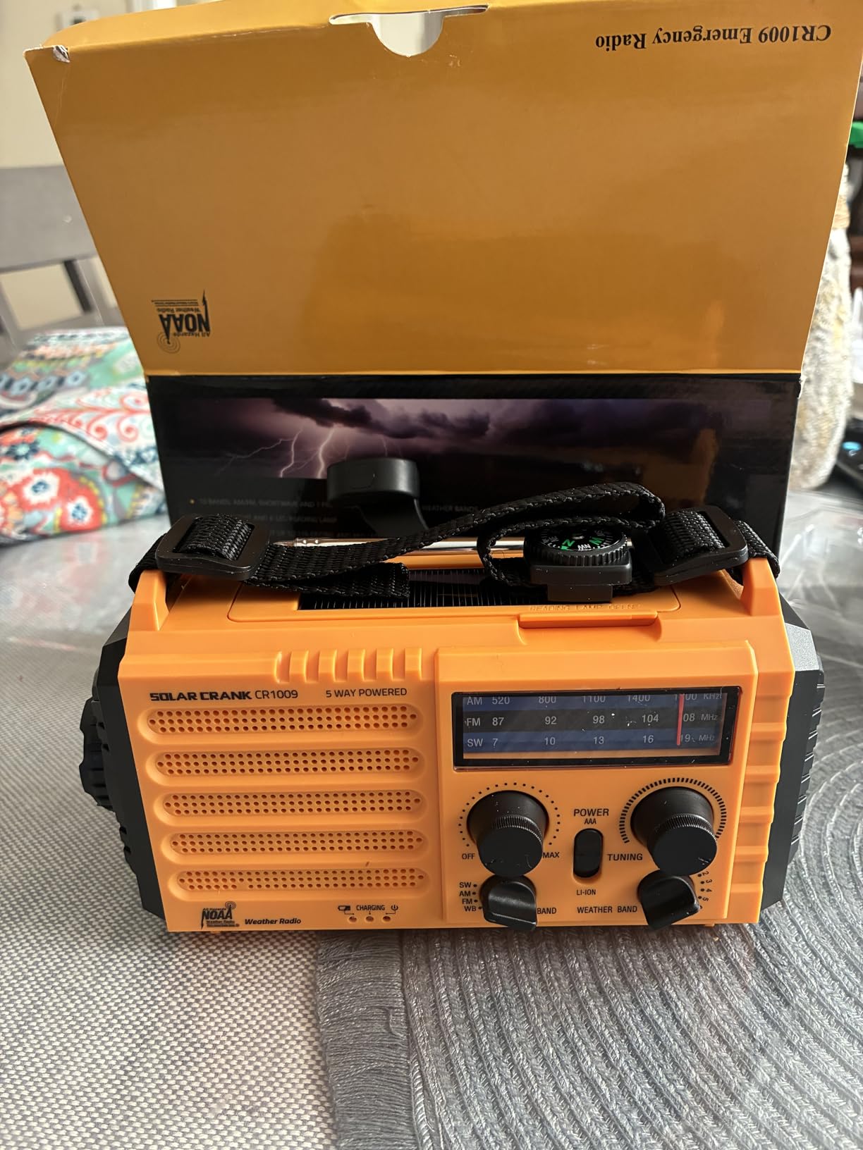 NOAA Weather Radio FM AM Shortwave, Emergency Radio 5000mAh Solar Crank customer photo 2