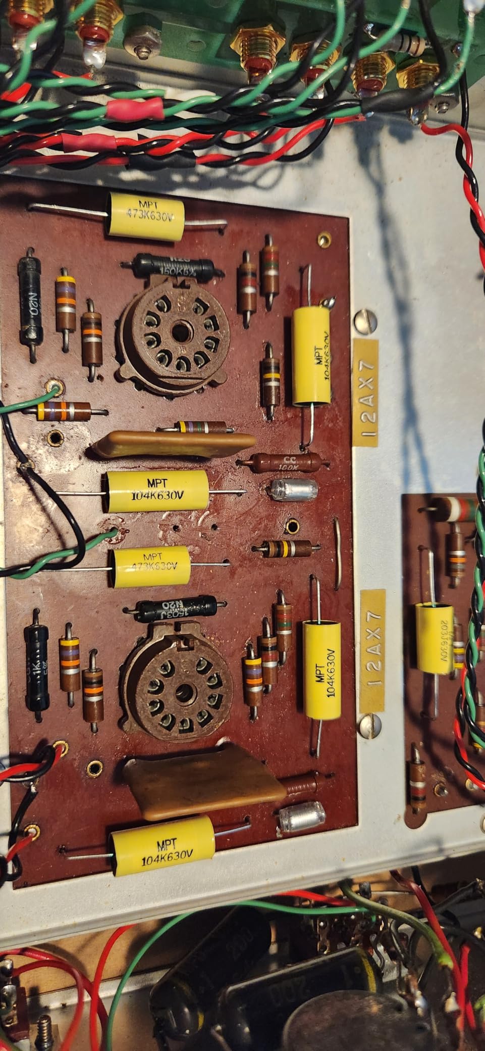 YIHUA 926 III 60W LED Display Soldering Iron Station Kit w 2 Helping Hands, 6 Extra Iron Tips, Roll of Lead-Free Solder, Solder Sucker, S/S Tweezers, °C/ºF Conversion, Auto Sleep & Calibration Support customer photo 2