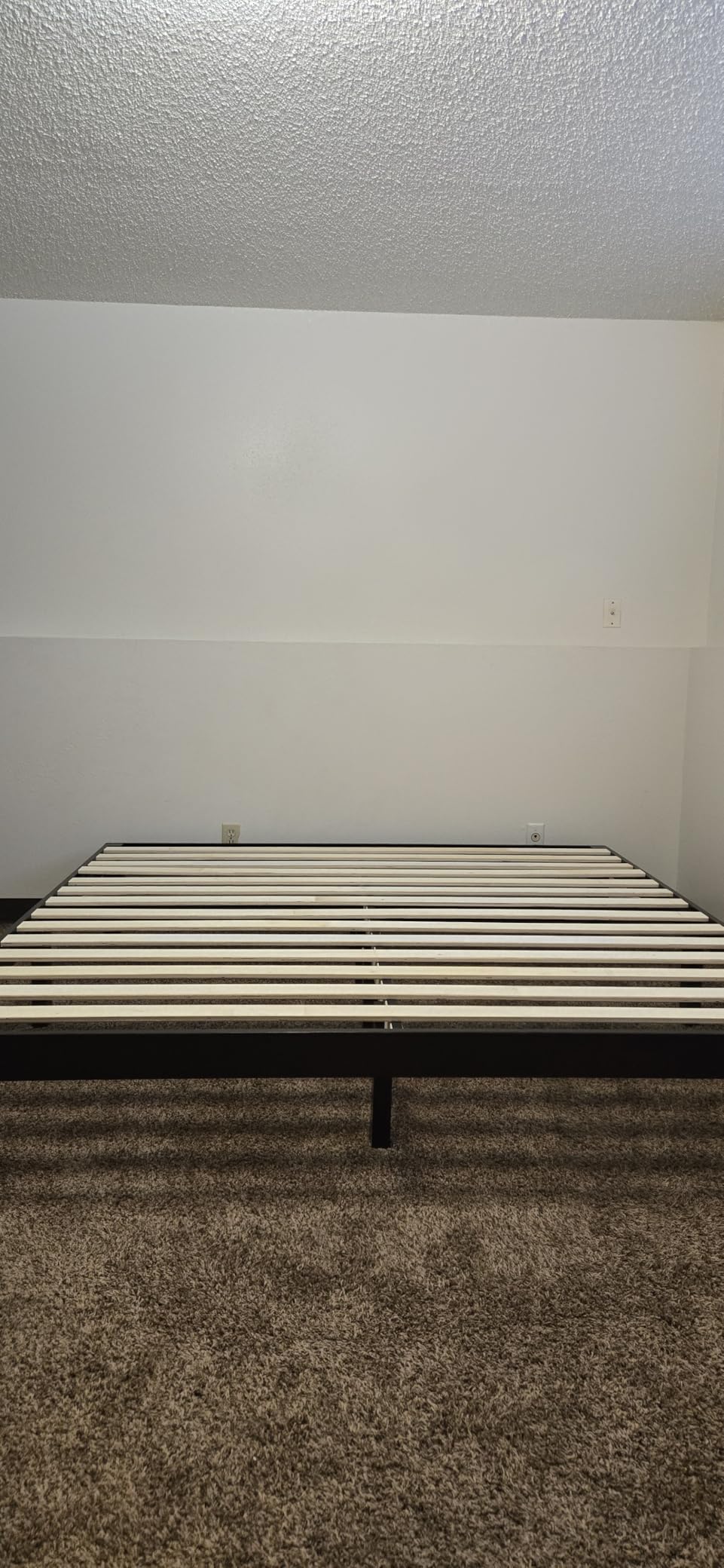 GIANTEX 14 Inch Queen Wood Platform Bed Frame, Minimalist Style Mattress Foundation with Solid Rubber Wood, Heavy Duty Slat Support, Without Headboard, Easy Assembly, No Box Spring Needed, Espresso customer photo 2