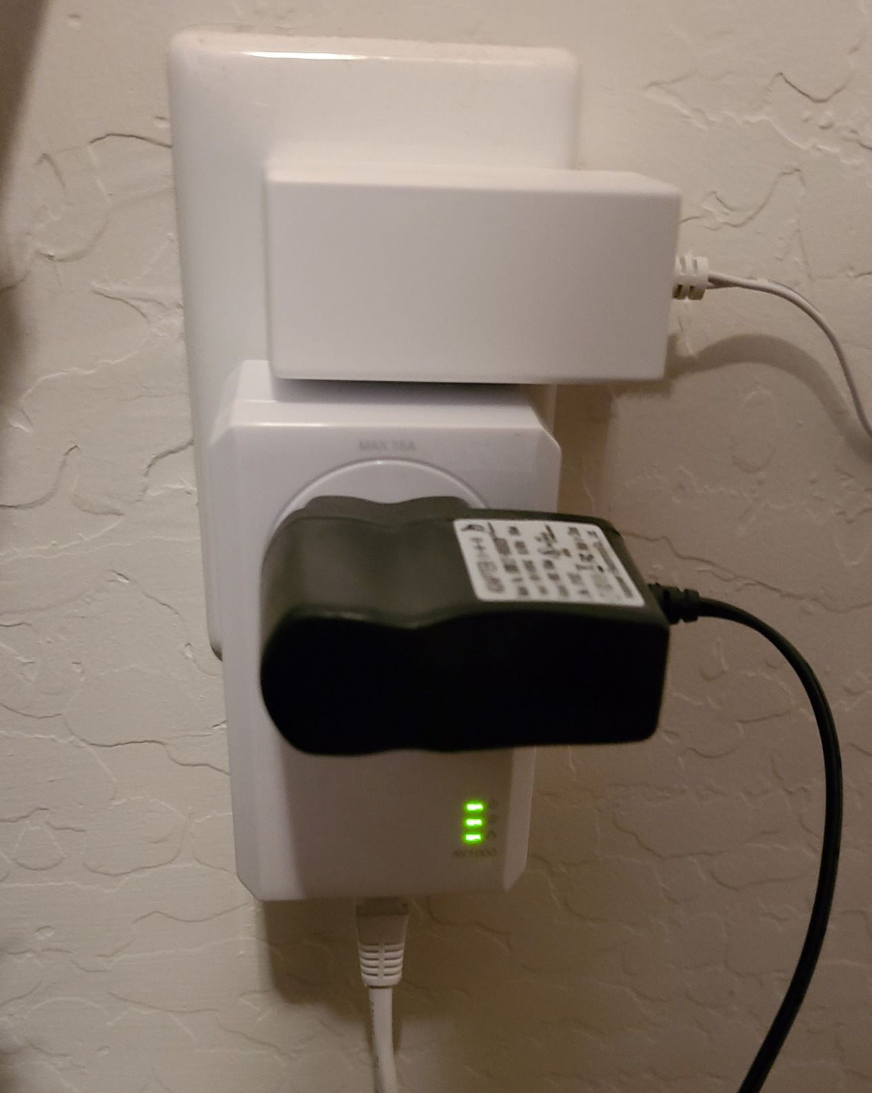 TP-Link AV1000 Powerline Ethernet Adapter KIT - Gigabit Port, Nano Size customer photo 1