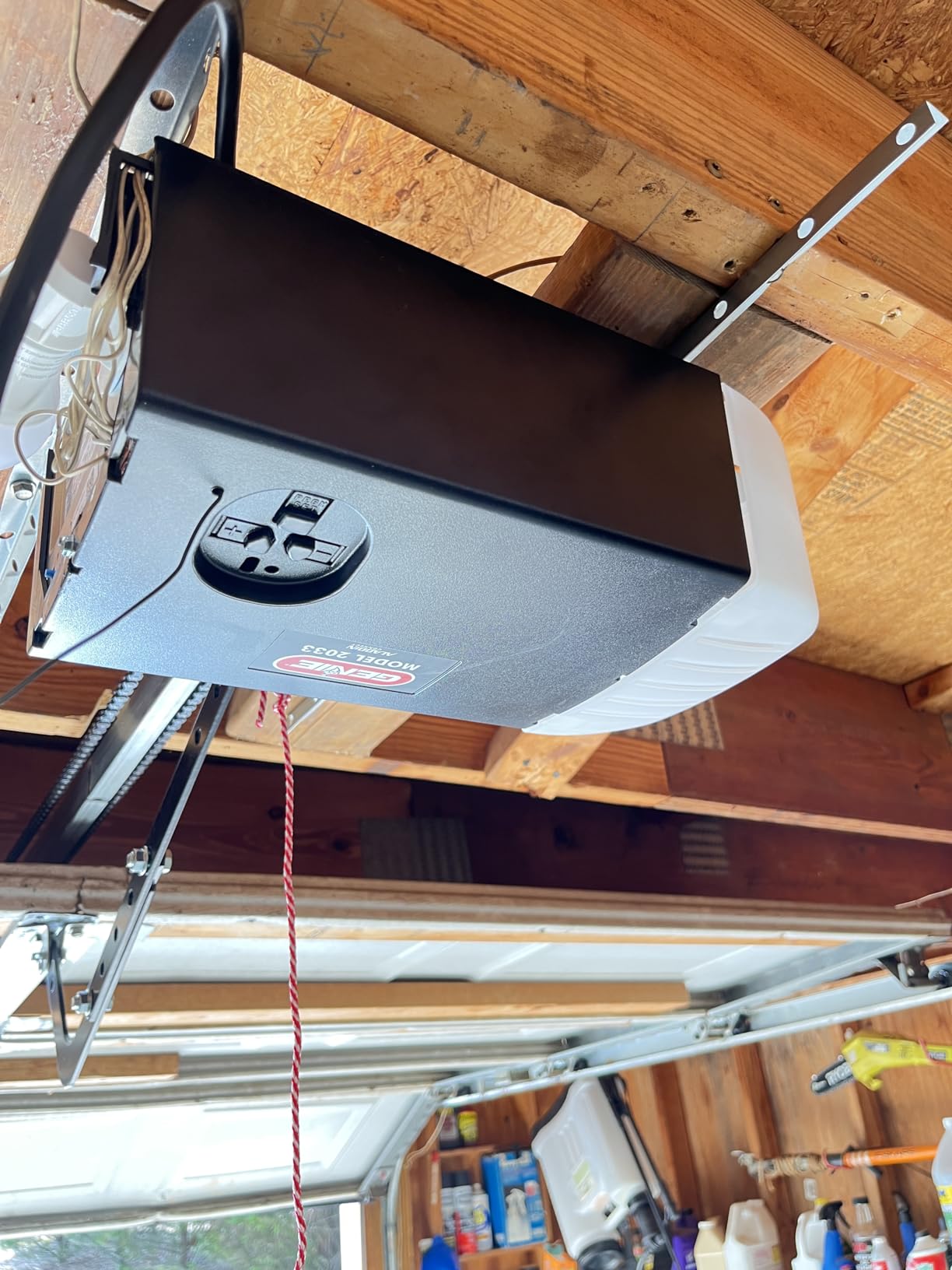Genie Chain Glide Connect Essentials Smart Garage Door Opener, 2033-LO customer photo 2