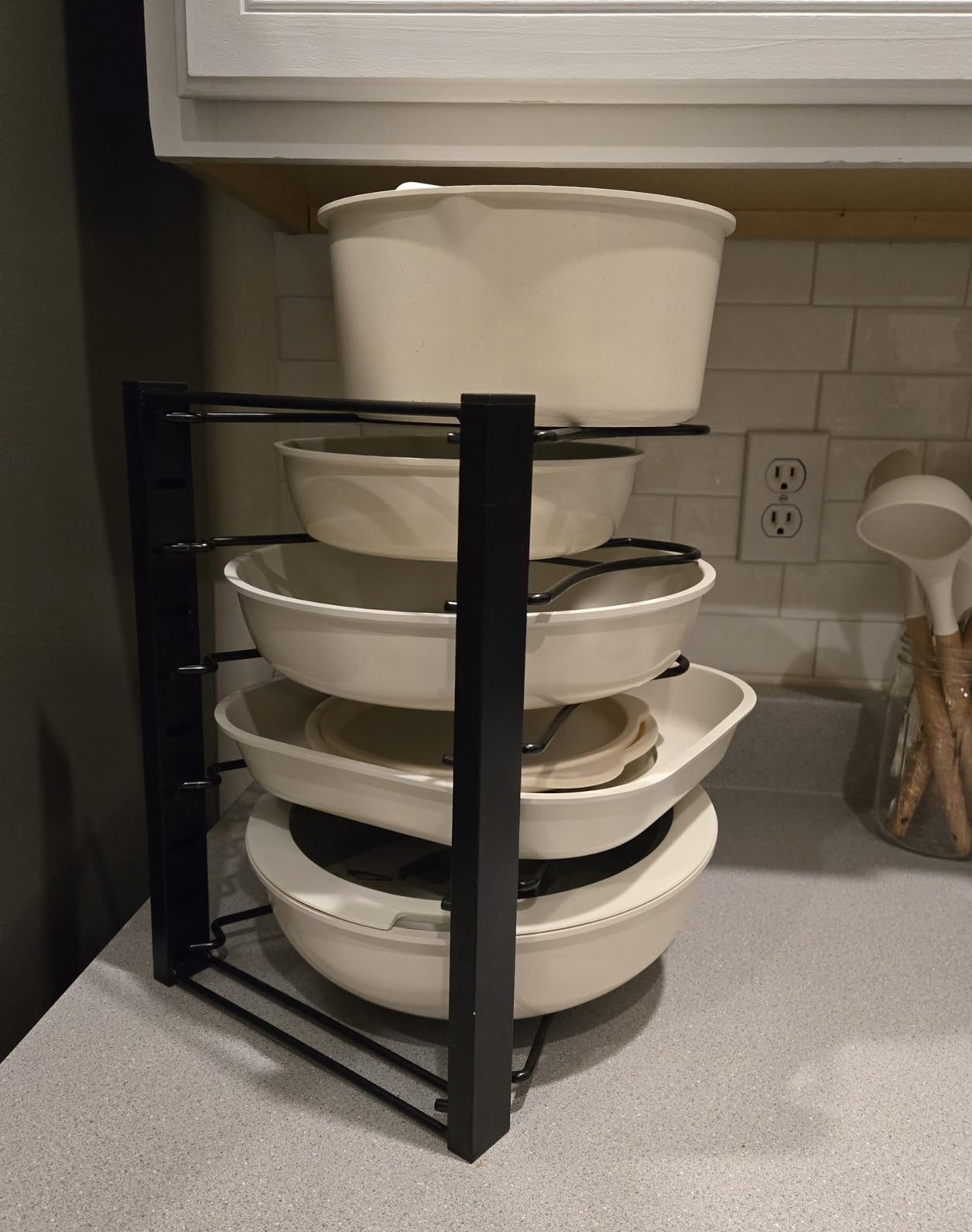 SIMPLE HOUSEWARE 5 Compartments Height Adjustable Pan Organizer, Black customer photo 2