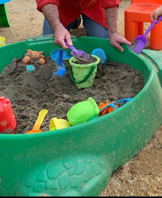 TOY Life Beach Sand Toy Set with Dump Truck & Bucket, Ages 3-5 customer photo 1