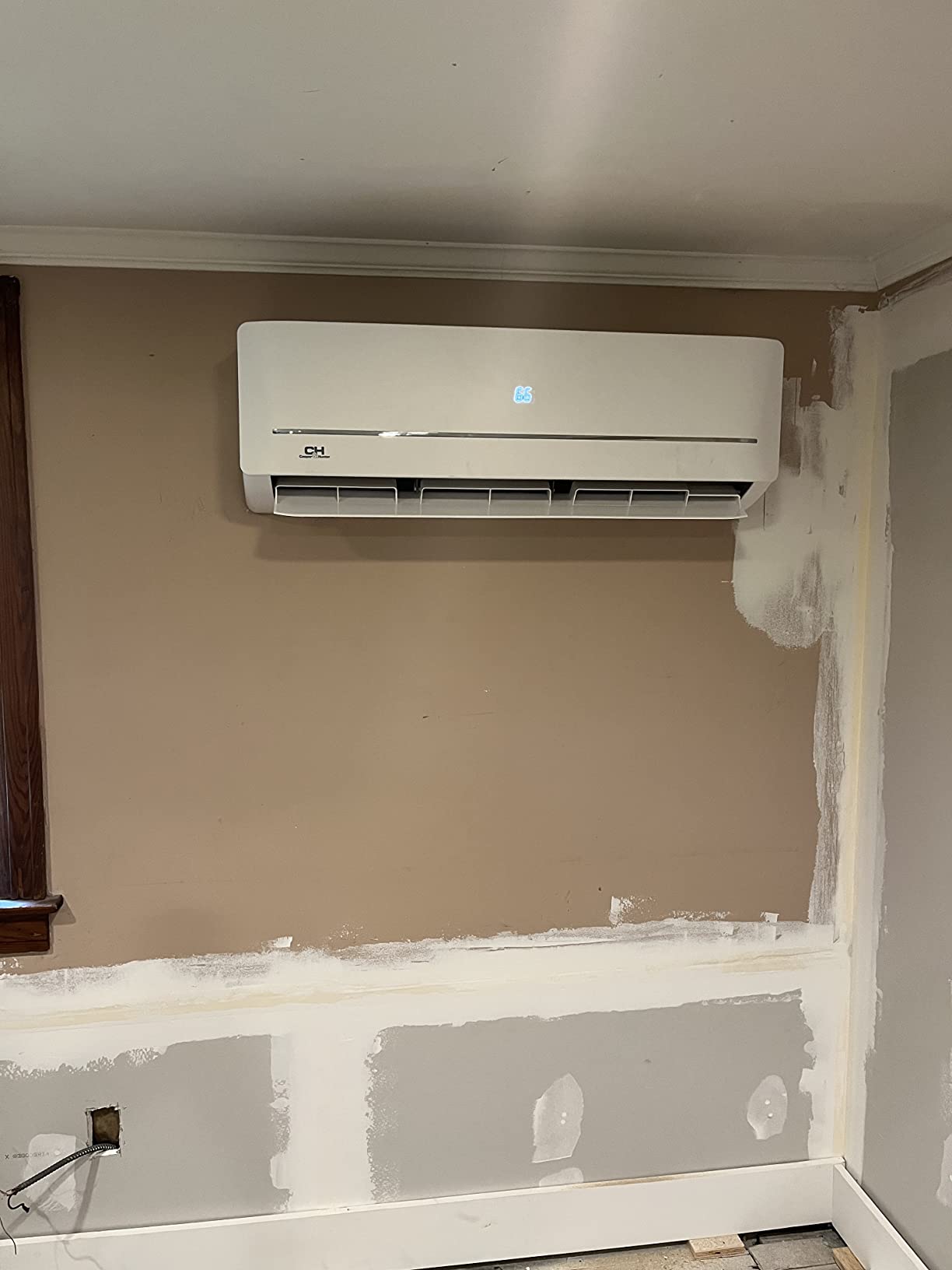 Cooper & Hunter 18,000 BTU 230V Wall Mount Mini Split AC, 19.2 SEER2 customer photo 1