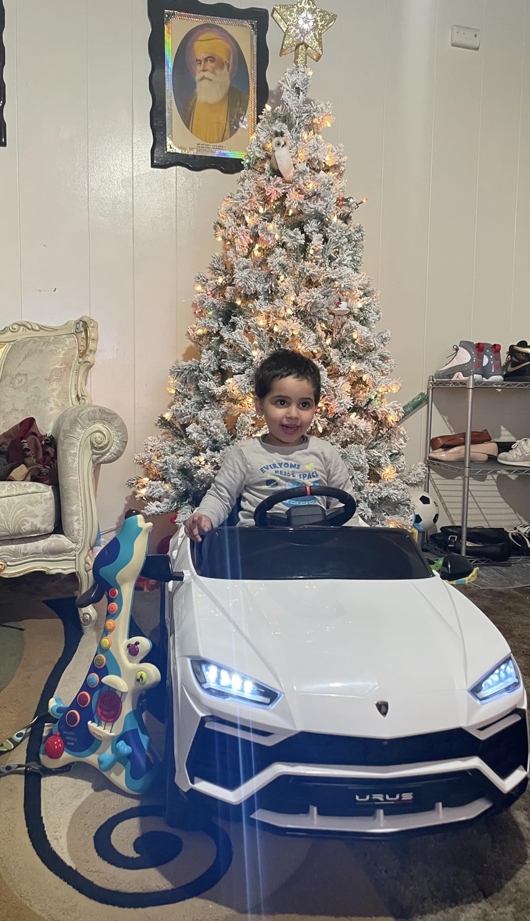 Rock Wheels Licensed Lamborghini Urus Ride On Truck Car Toy, 12V Battery Powered Electric 4 Wheels Kids Toys w/Parent Remote Control, Foot Pedal, Music, Aux, LED Headlights, 2 Speeds (Black) customer photo 2