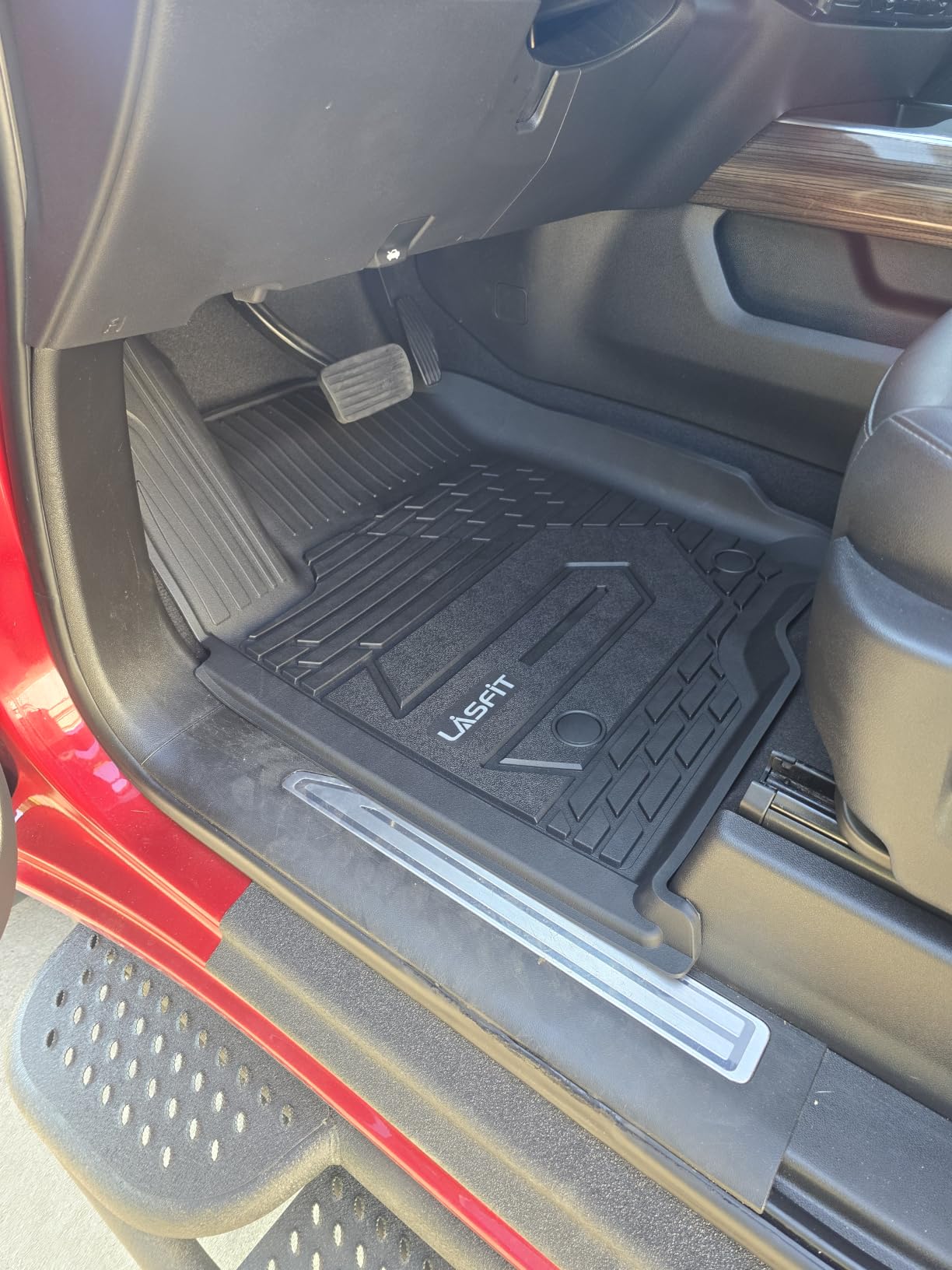 LASFIT Floor Mats for Chevy Silverado/GMC Sierra 1500 2019-2026 customer photo 2