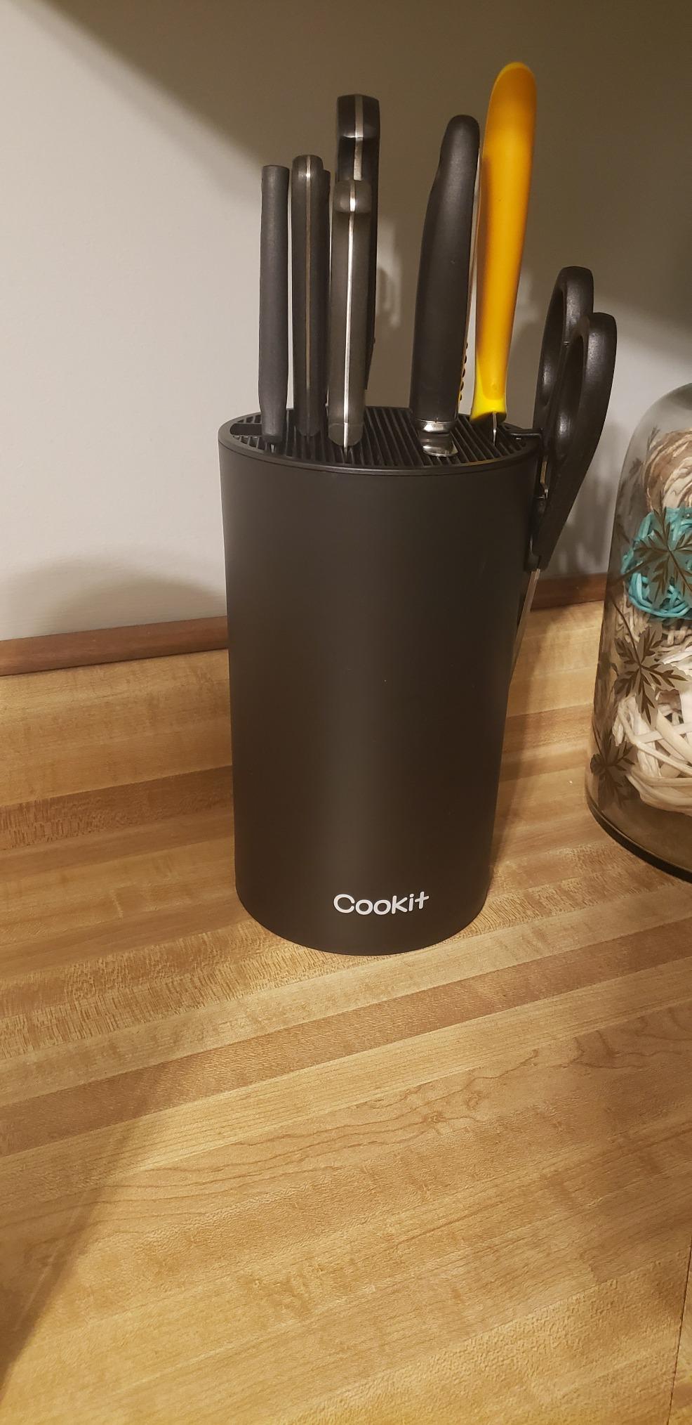 Knife Block Without Knives, Cookit Universal Round Knife Block Only, Detachable Knife Holder for Easy Cleaning, Space Saver Knife Storage Holder with Scissors Slot, Black customer photo 2