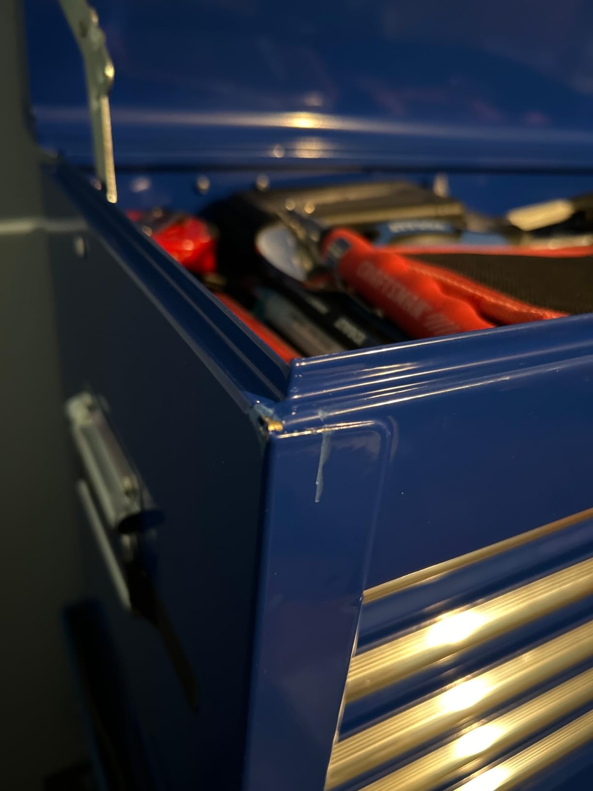 Workington Portable Metal Tool Chest with 9 Drawers, 24