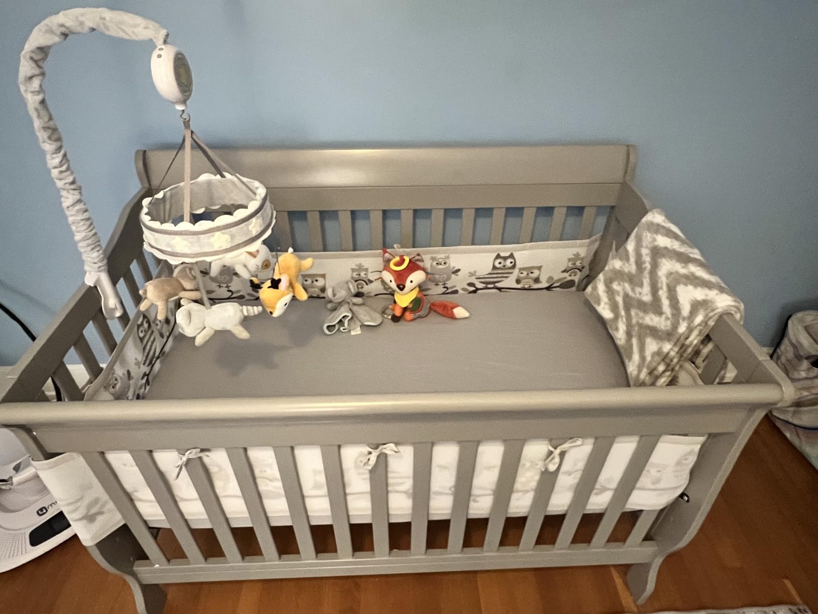 Serta Perfect Slumber Dual Sided Crib and Toddler Mattress - Waterproof - Hypoallergenic - Premium Sustainably Sourced Fiber Core -GREENGUARD Gold Certified (Non-Toxic) -7 Year Warranty - Made in USA customer photo 1