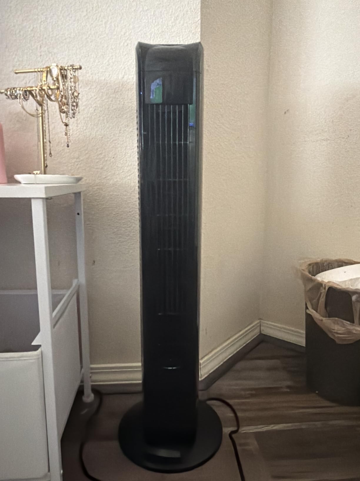 Uthfy Oscillating Bladeless Tower Fan with Remote, Quiet Cooling Portable, Electric Standing Floor Fan with 3 Wind Speeds 3 Modes for Bedroom,Indoor,Office and Home Use, 30