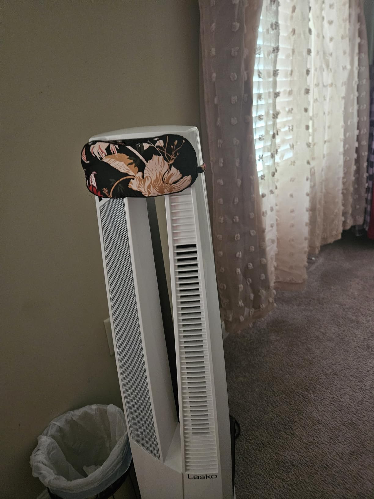 Lasko All-Season Tower Fan and Space Heater in One - 38” - FHV820- White customer photo 2