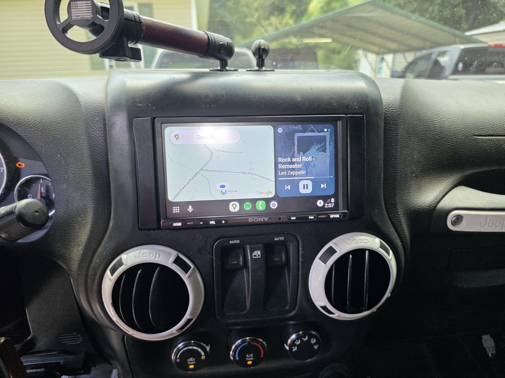 Sony XAV-AX3200 7-Inch Multimedia Receiver with Apple CarPlay/Android Auto customer photo 2