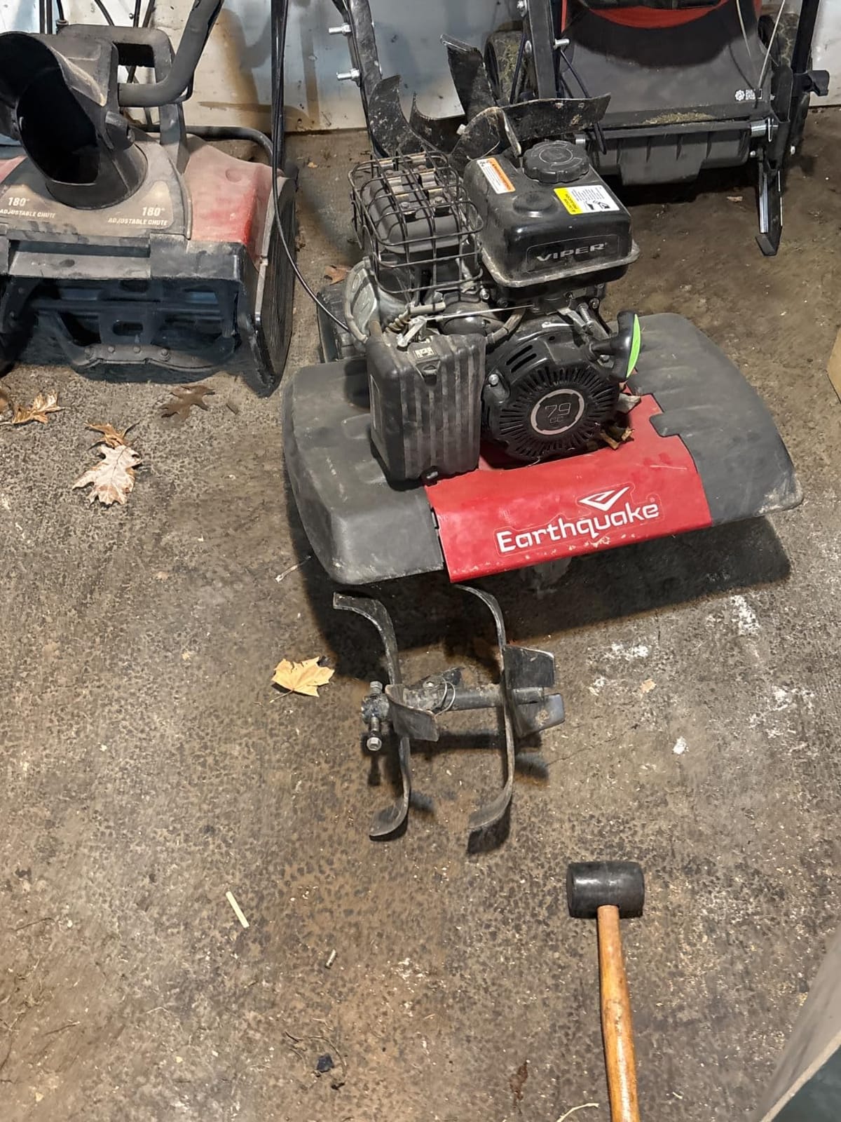 Earthquake Versa 2-in-1 Tiller Cultivator with a 79cc 4-Cycle Viper Engine, Removable Side Shields, Toolless Tilling Width Adjustment, Integrated Transport Wheels, Model: 24734 customer photo 2