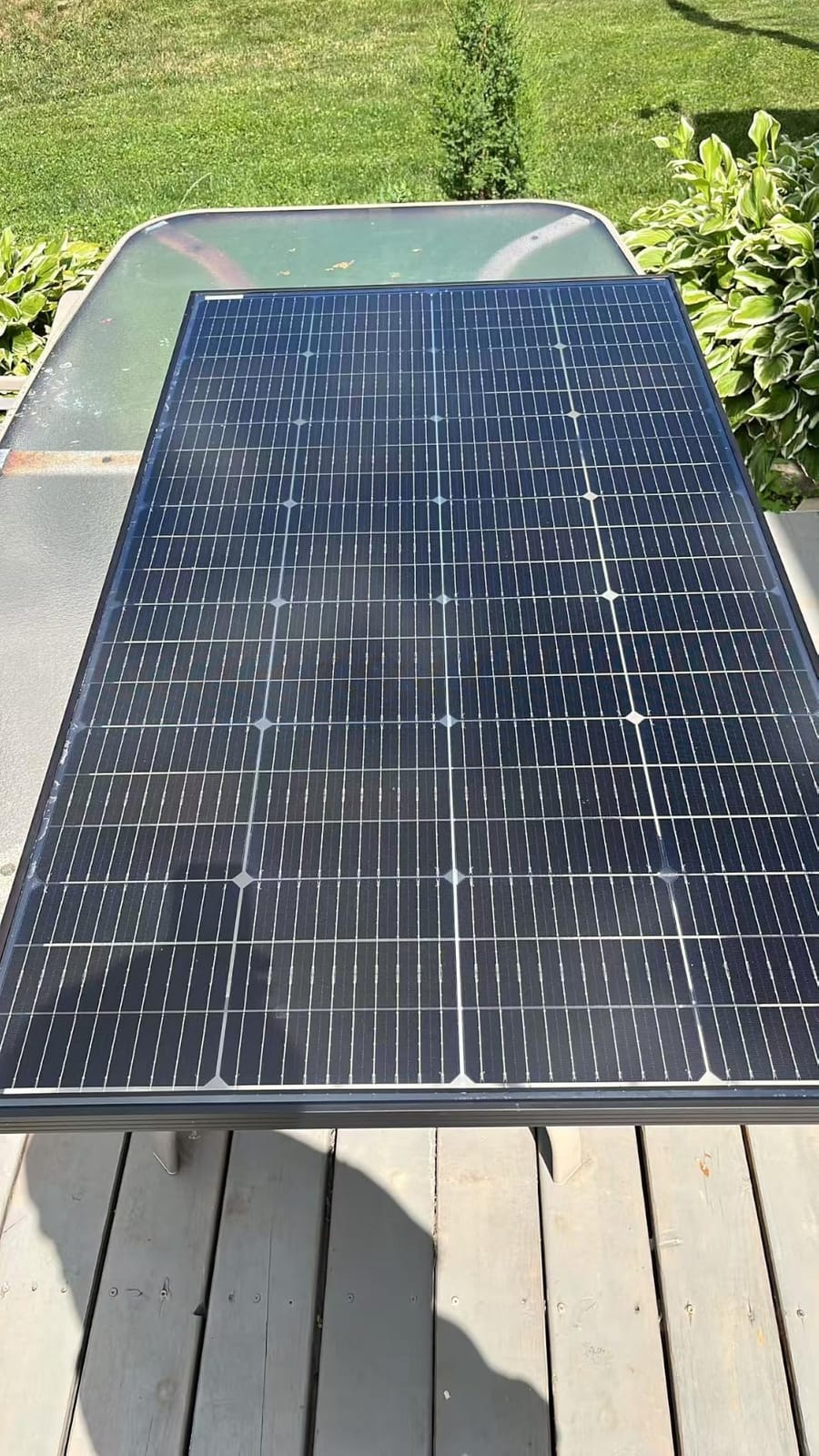 JJN 100 Watt Solar Panels, 10BB Monocrystalline 12V 23% High Efficiency PV customer photo 1